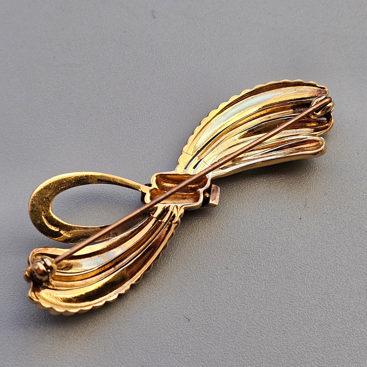 Vintage Rolled Gold Ribbon Bow Brooch by Kollmar & Jourdan