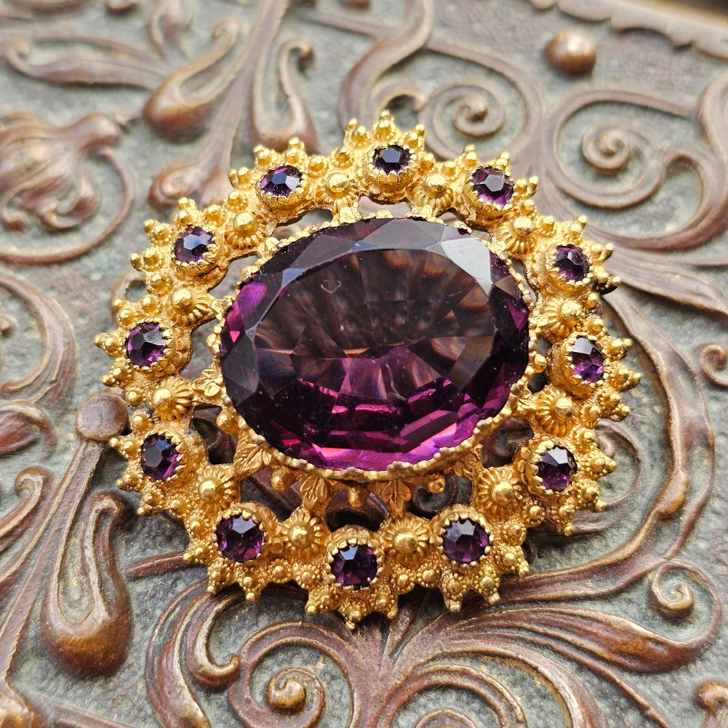 Antique Victorian Edwardian Gold Tone Purple Glass Statement Brooch