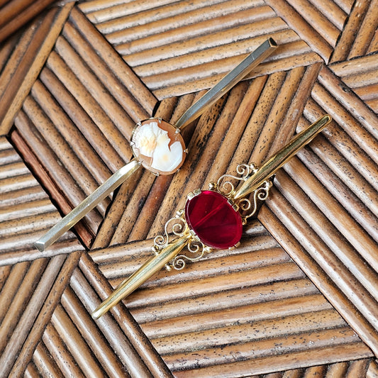 Vintage Finnish Art Deco Style Cameo & Silver Bar Brooch 1950