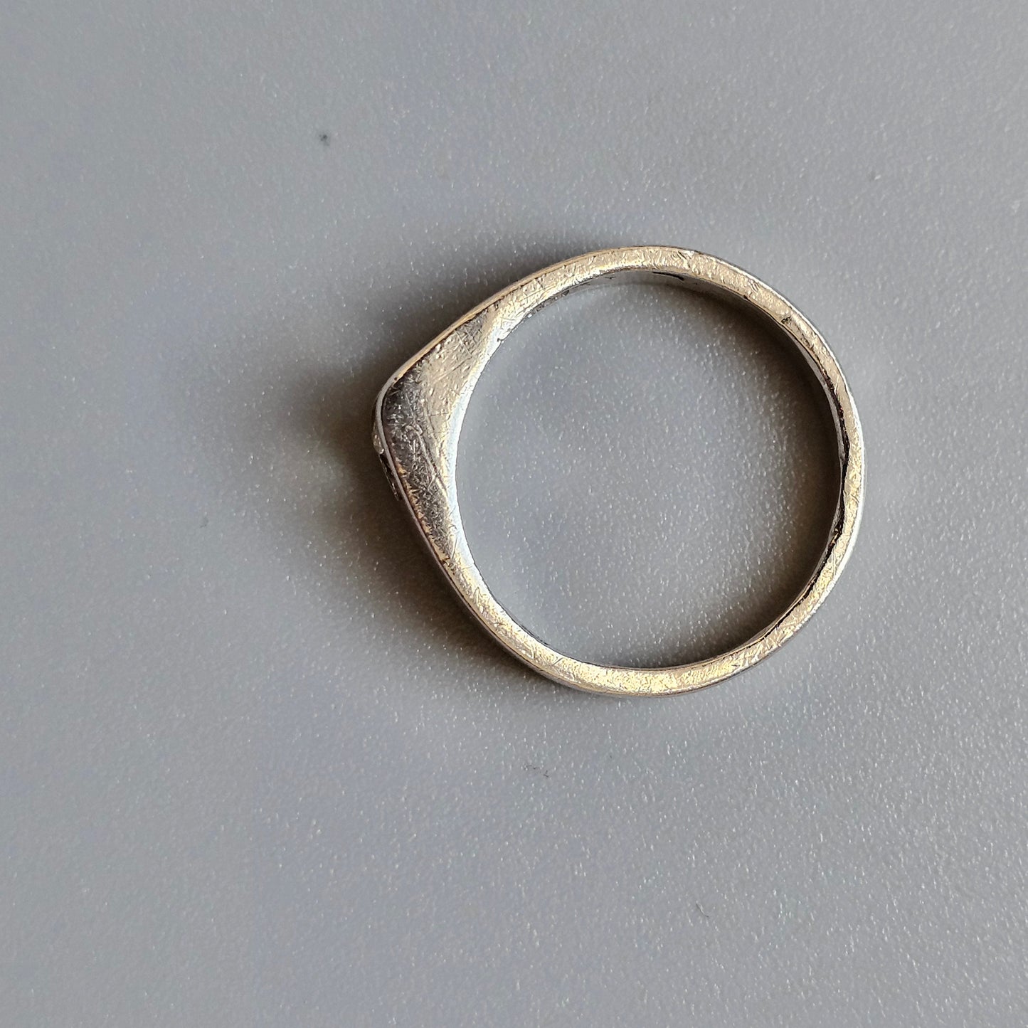 Vintage Modernist Style 1980s-1990s Polish Sterling Silver & Crystal Ring