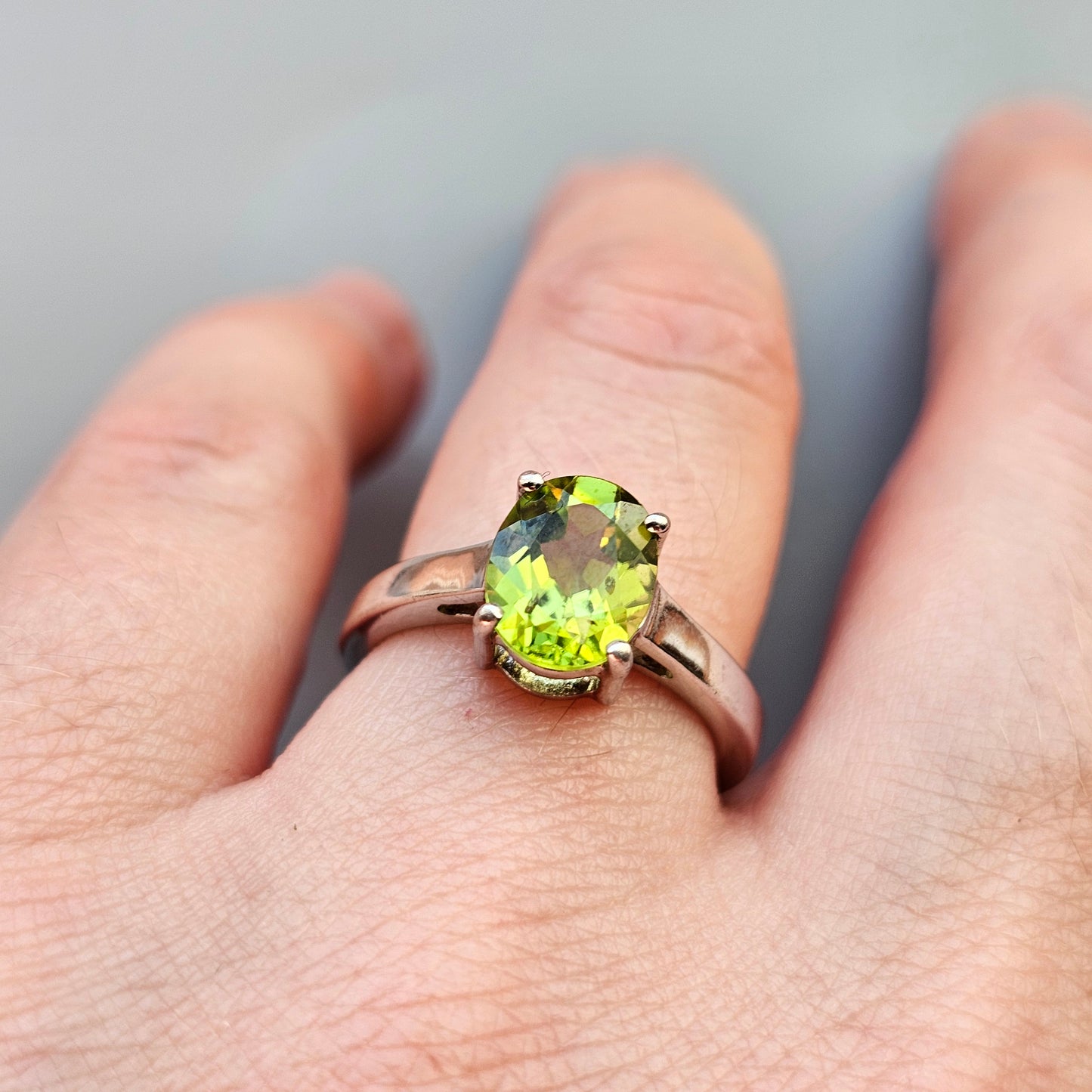 Peridot & Sterling Silver Solitaire Ring
