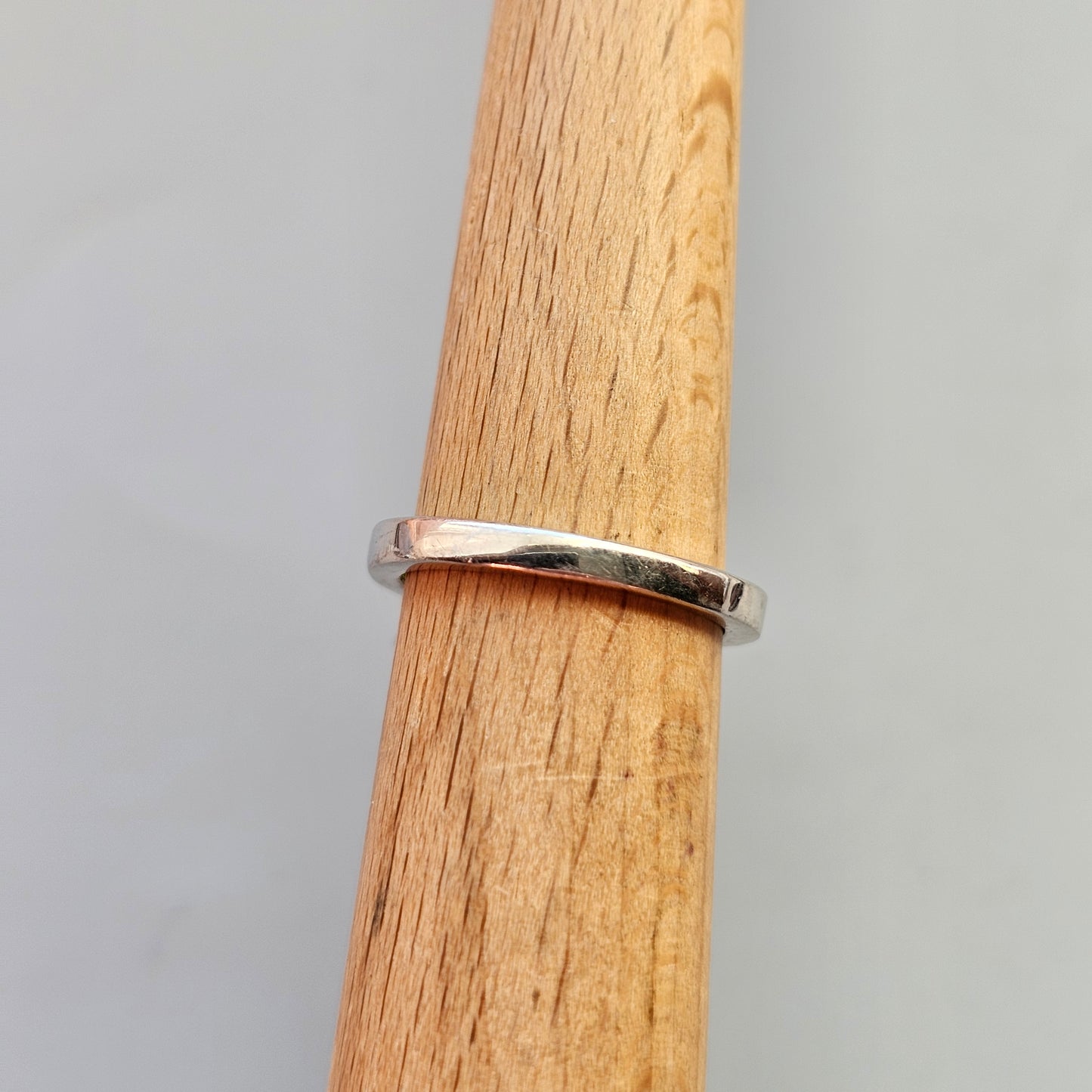 Peridot & Sterling Silver Solitaire Ring