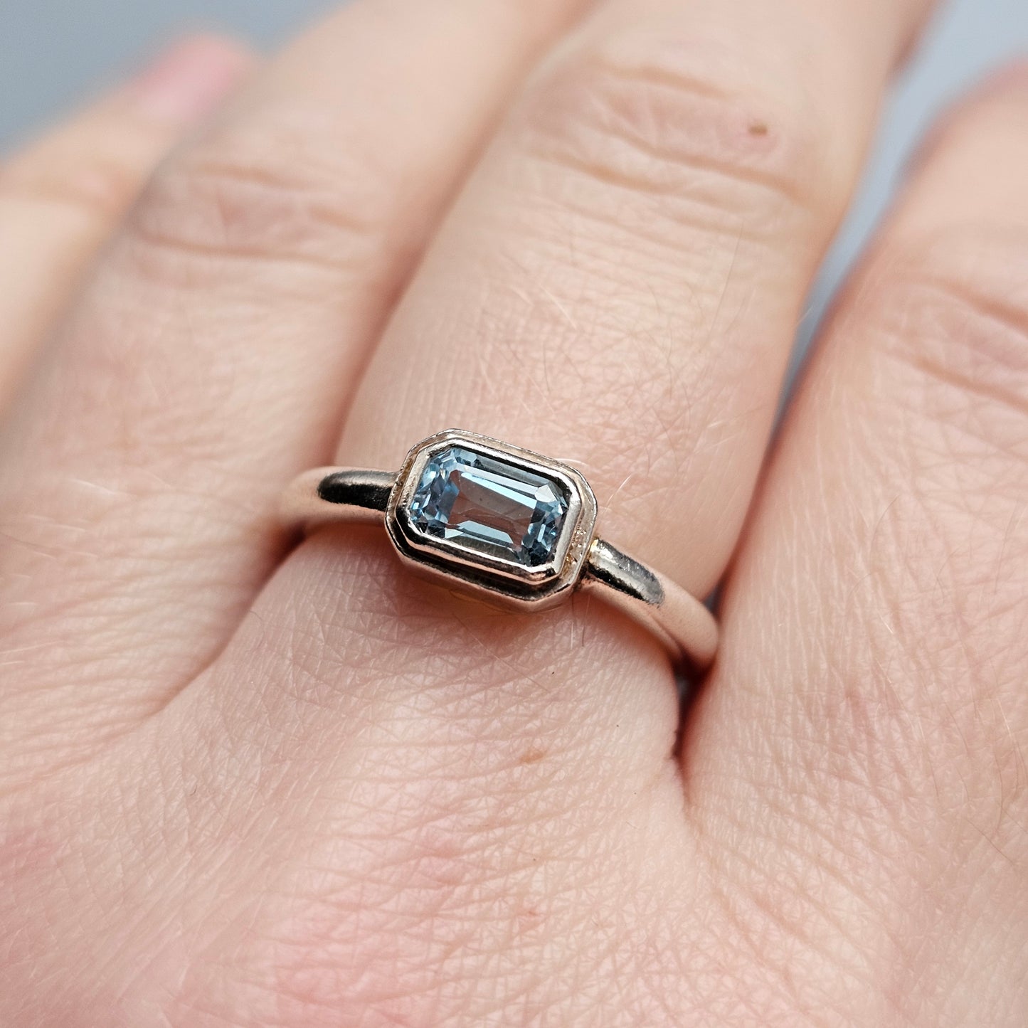 Sterling Silver & Blue Topaz Solitaire Ring