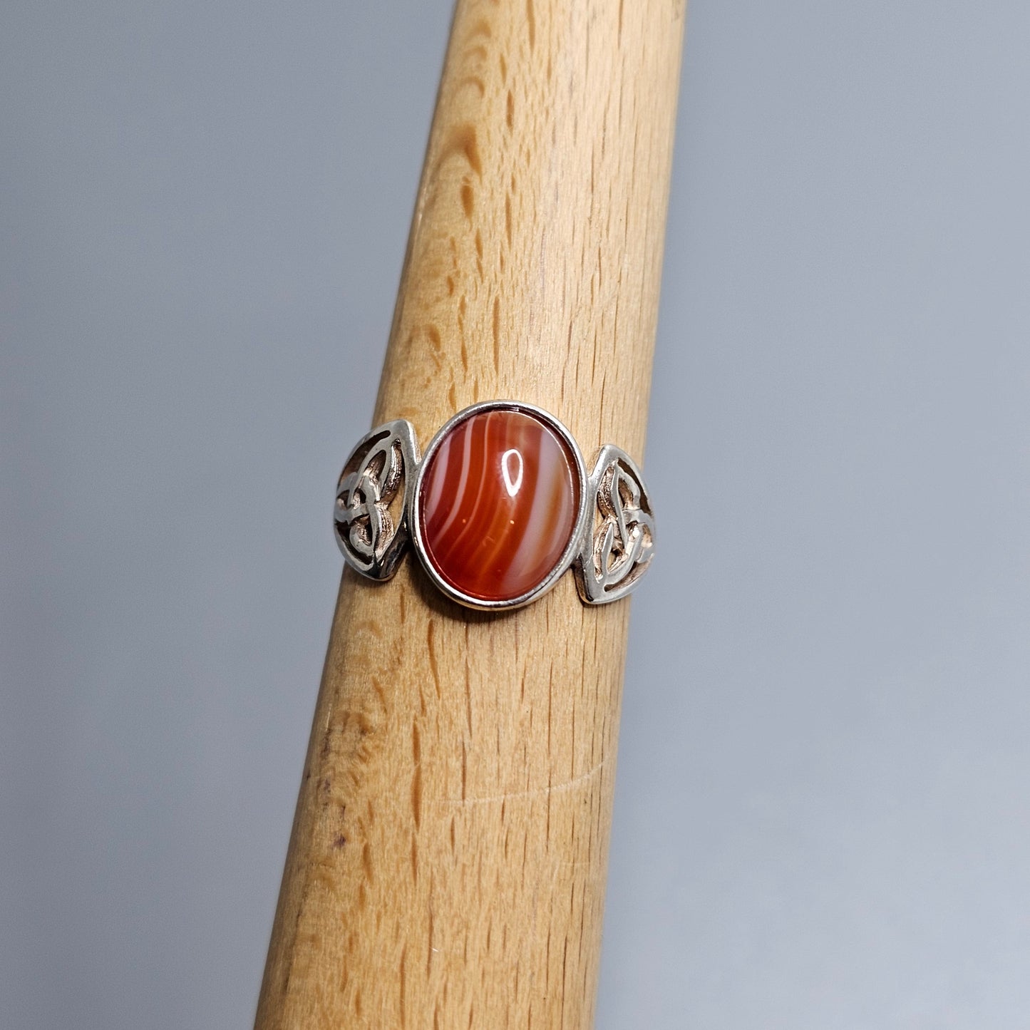Vintage Silver & Carnelian Agate Ring - UK Ring Size K 1/2 -  US Ring Size 5.5