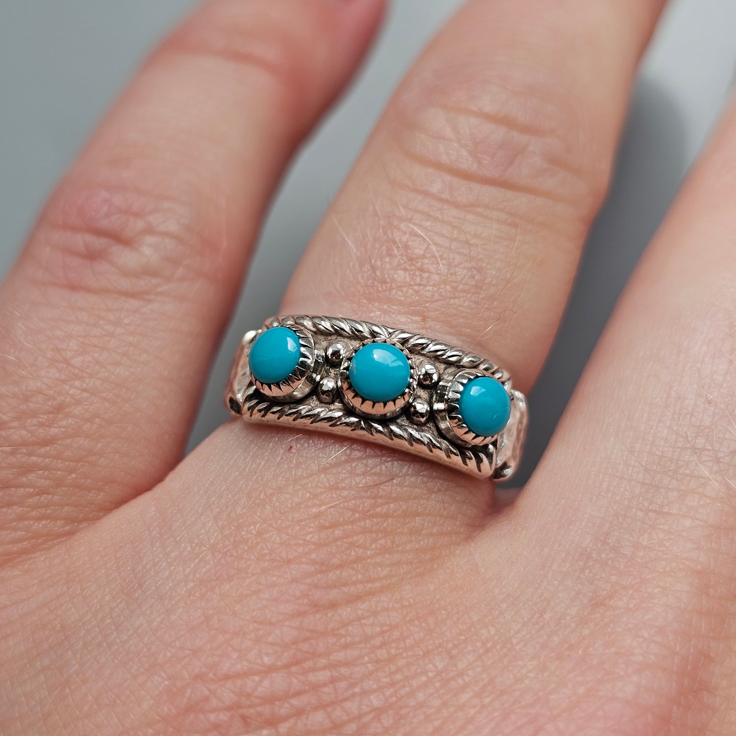 Vintage Navajo Sterling Silver Turquoise Three Stone Ring