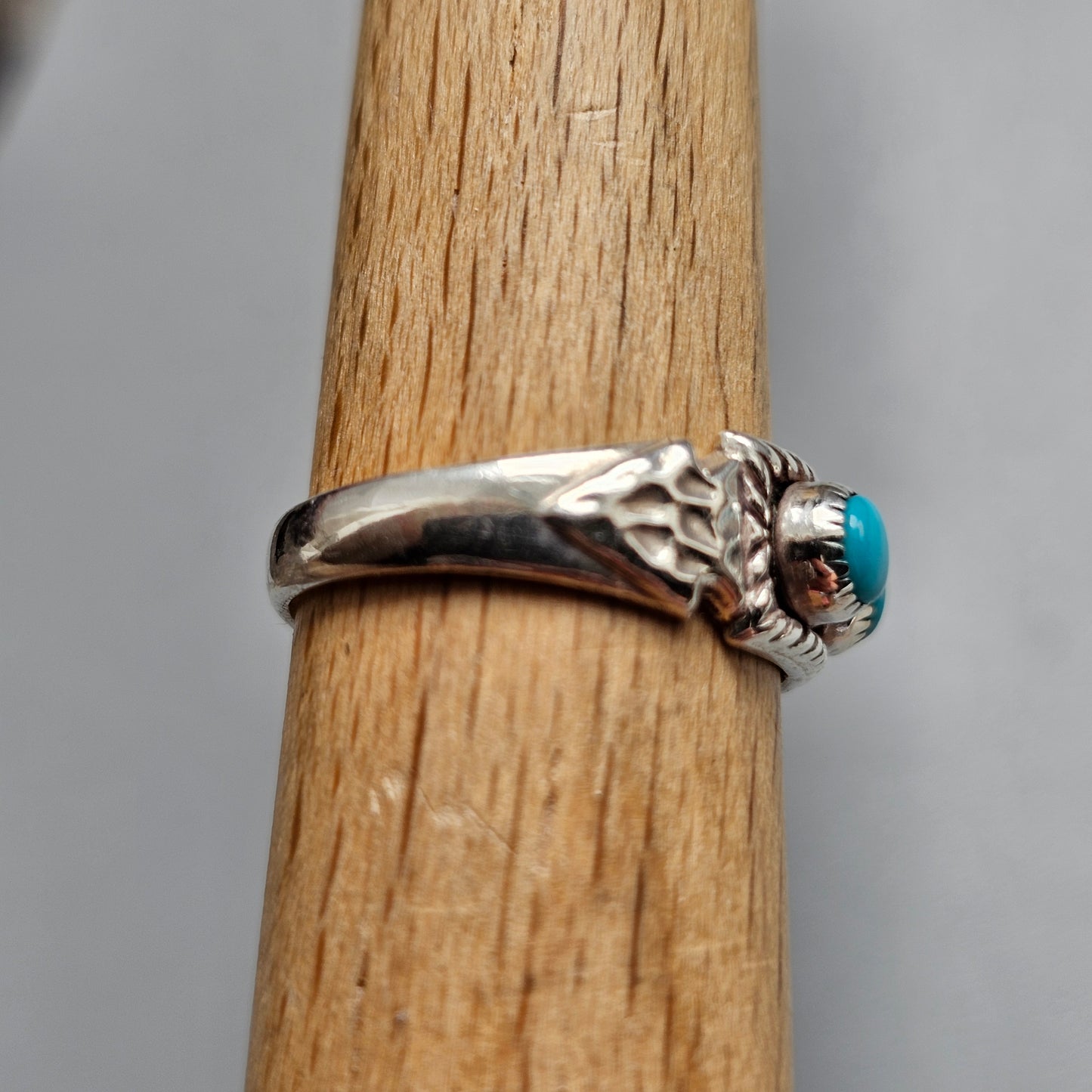 Vintage Navajo Sterling Silver Turquoise Three Stone Ring