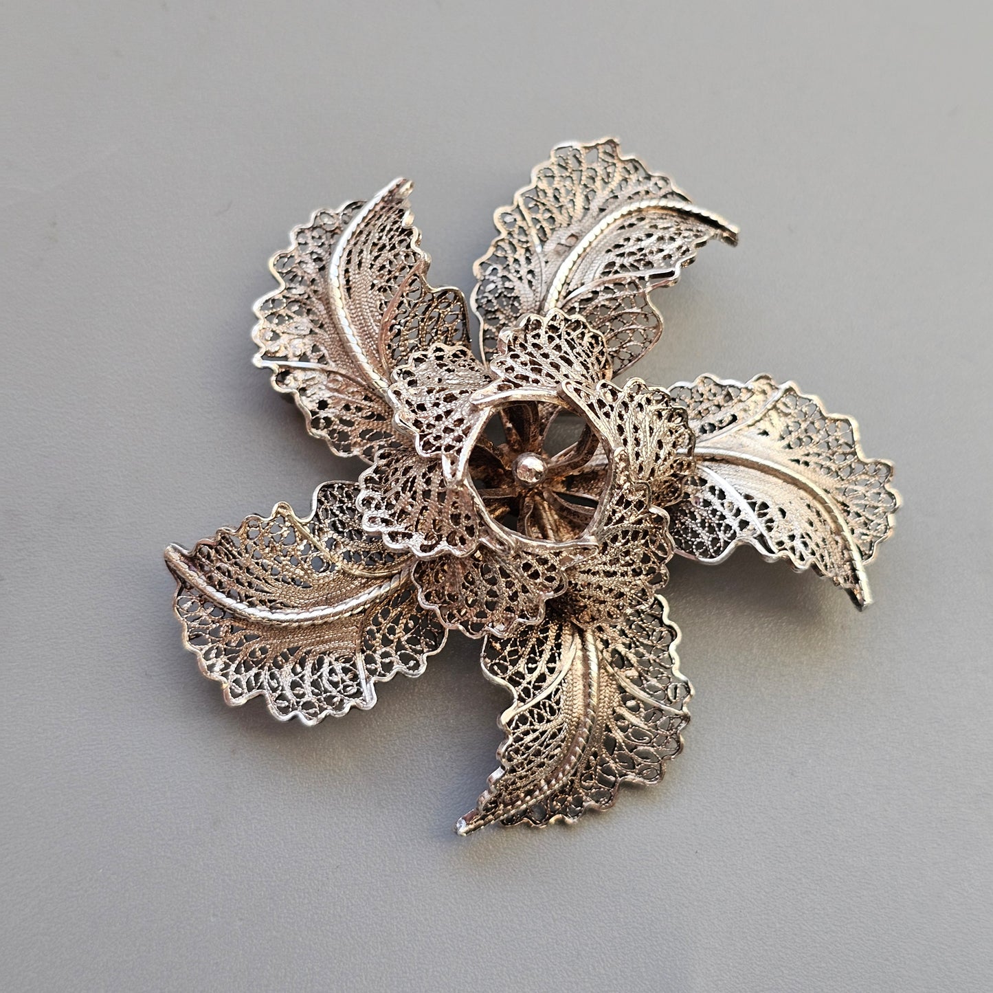 Vintage Portuguese Silver Filigree Flower Brooch