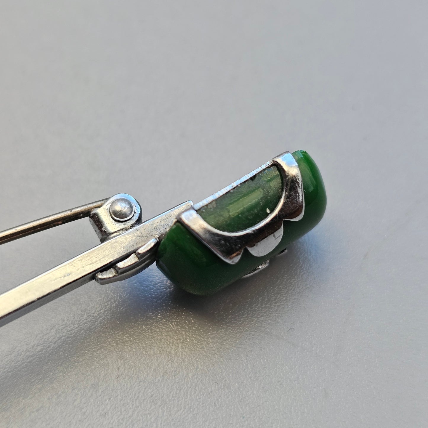 Vintage Machine Age Art Deco era Chromed Bar Brooch Green