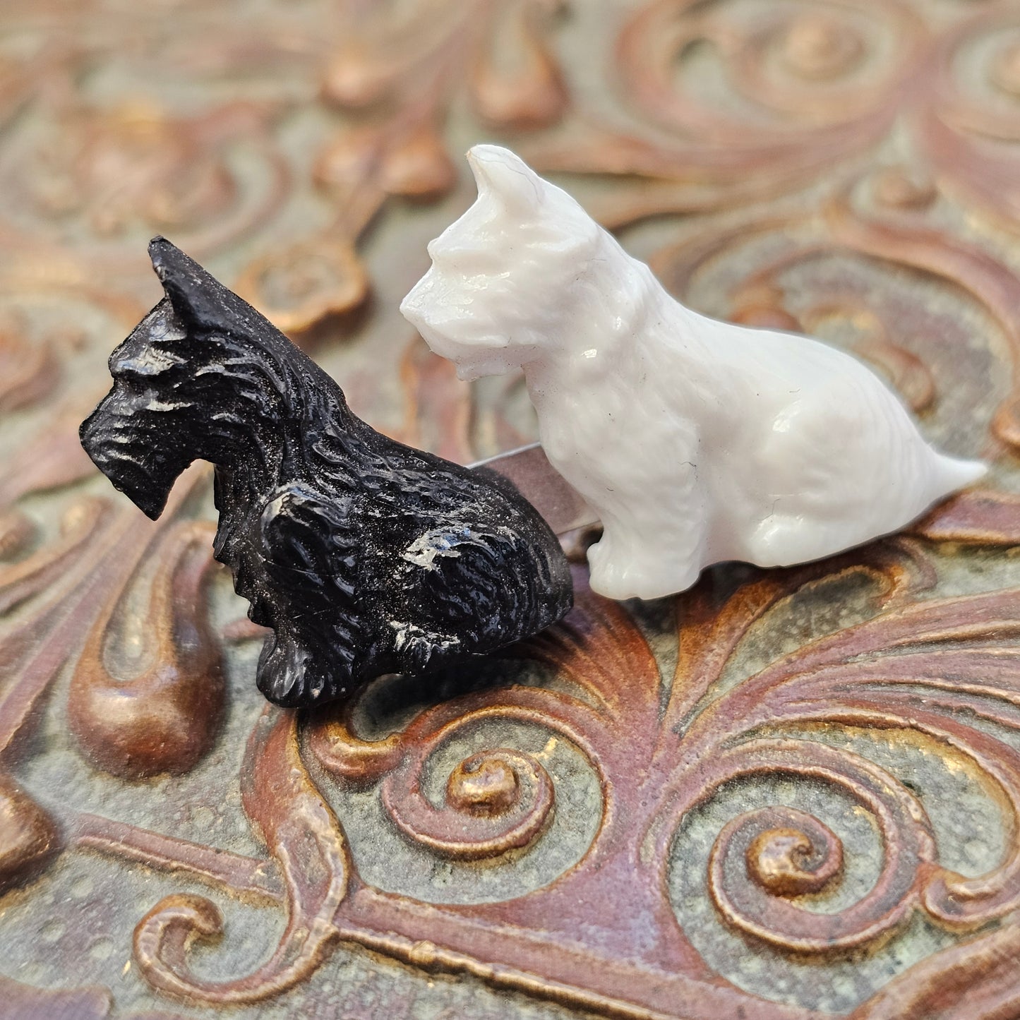 Vintage Plastic Black & White Scottish Terrier West Highland Terrier Brooch