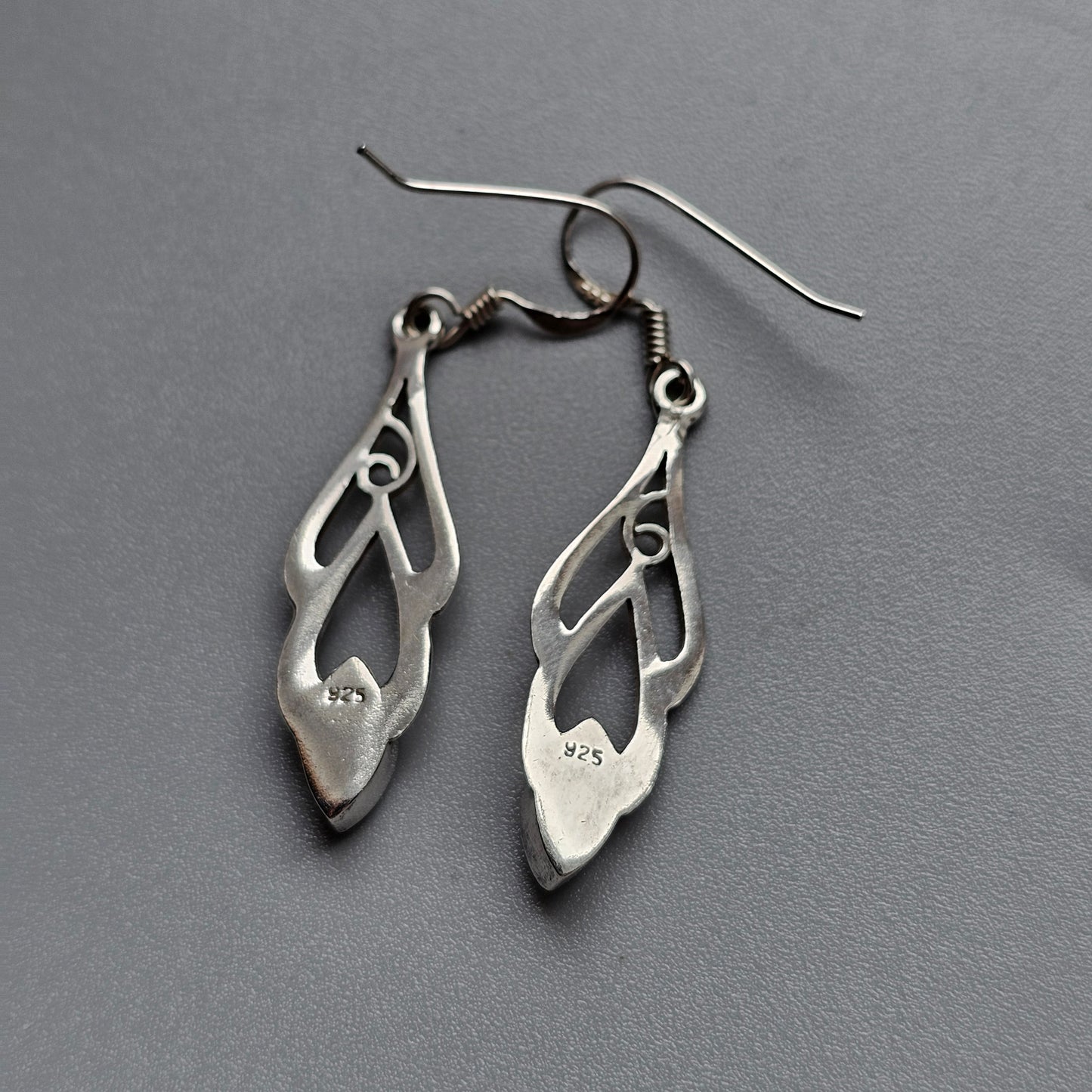Sterling Silver & Carnelian Agate Celtic Style Drop Earrings