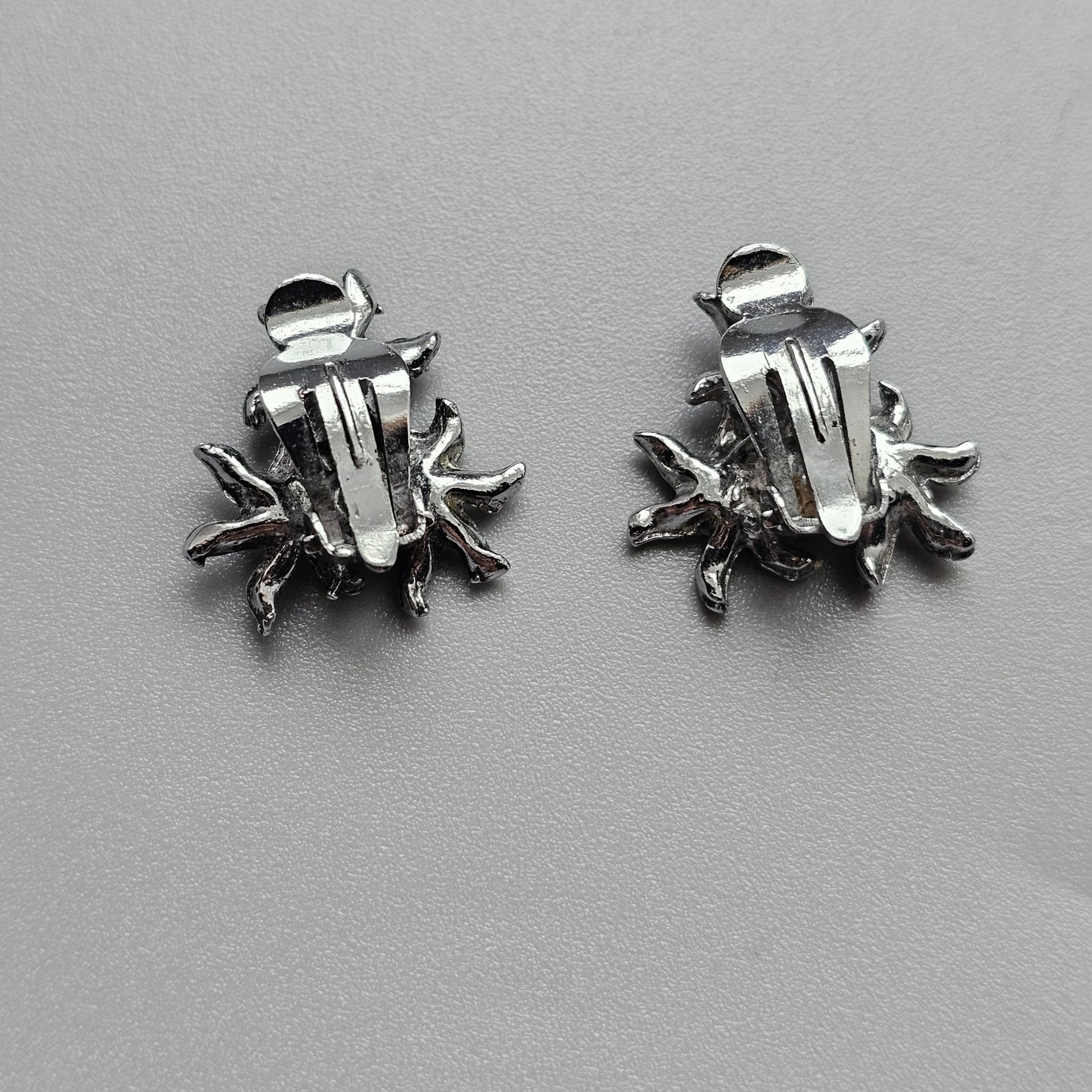 Vintage Flower Clip on Earrings