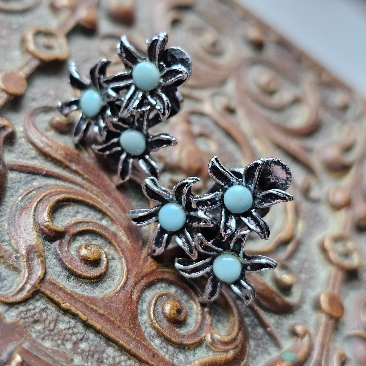 Vintage Flower Clip on Earrings
