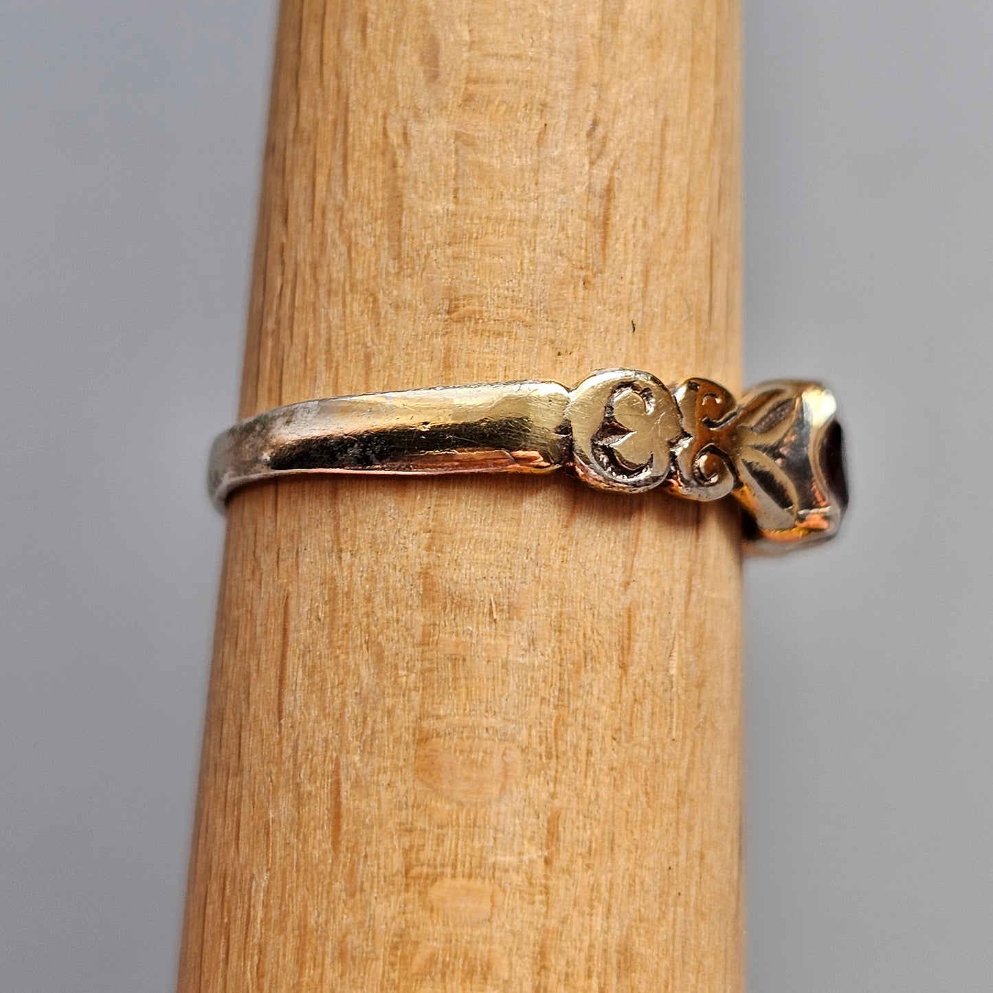 Vintage Antique Style Five Stone Garnet Silver Ring