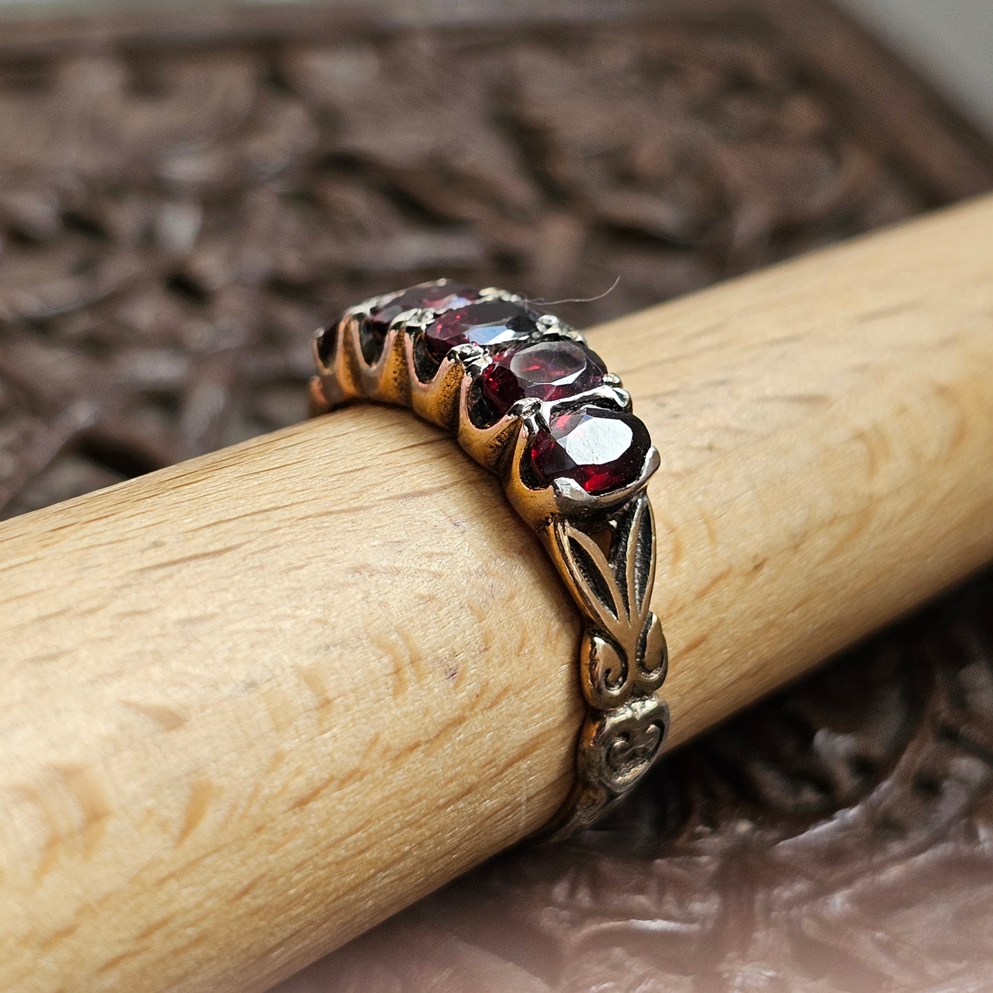 Vintage Antique Style Five Stone Garnet Silver Ring