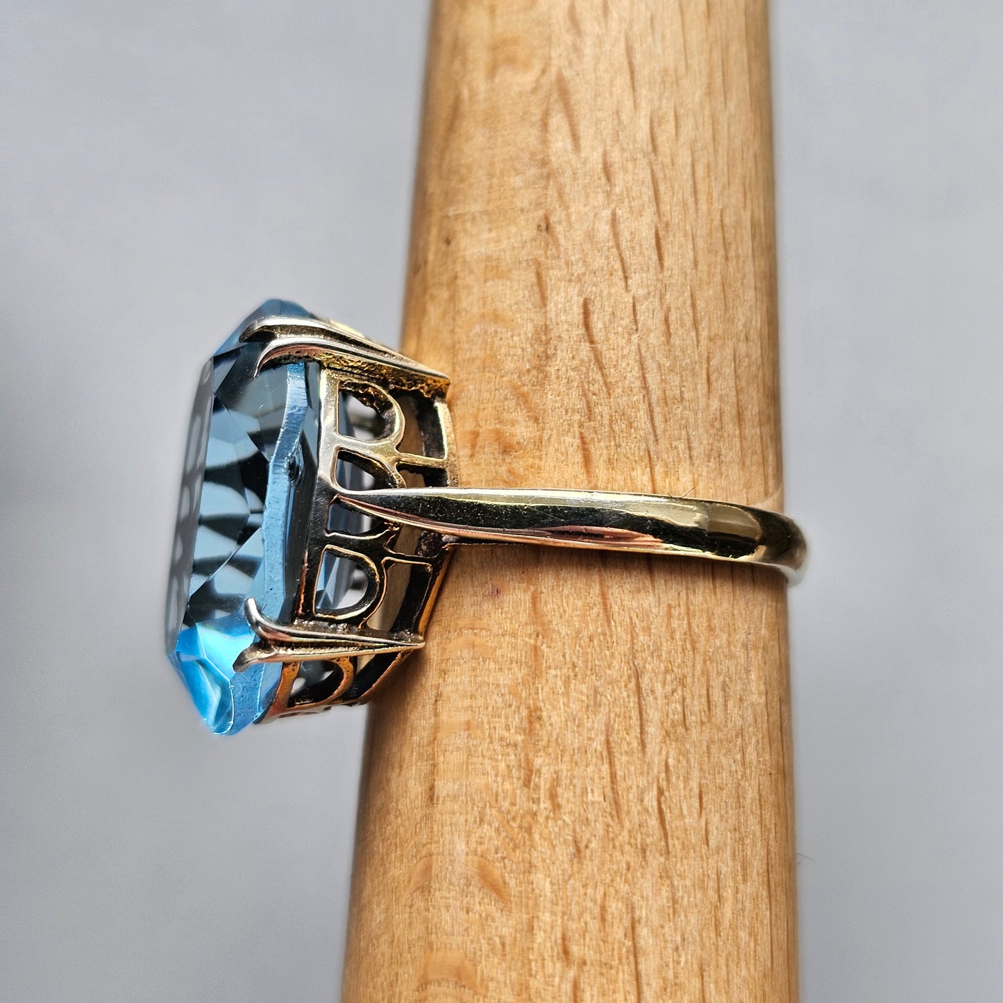 Vintage 1970s Gold Plated Sterling Silver with Blue Topaz Style Paste Cocktail Ring