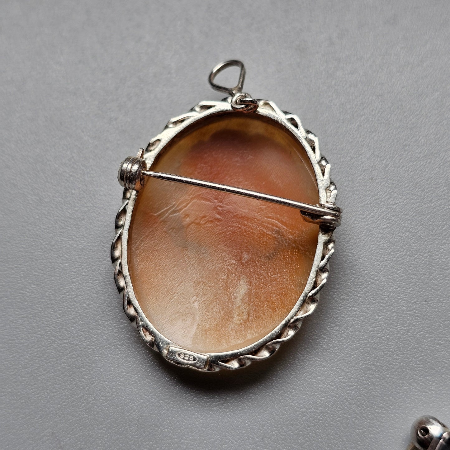 Vintage Sterling Silver Framed Shell Cameo Brooch