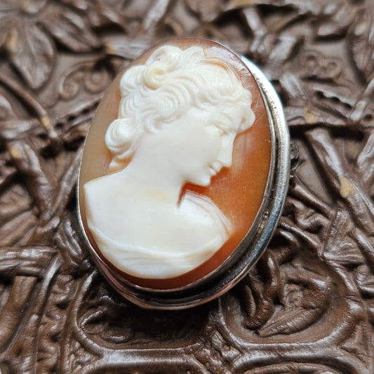 Vintage 800 Silver Framed Shell Cameo Brooch