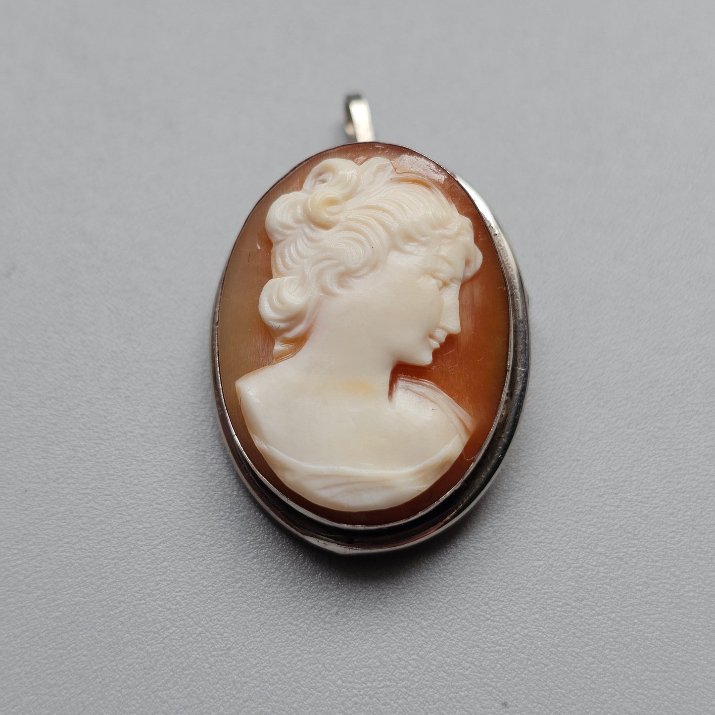 Vintage 800 Silver Framed Shell Cameo Brooch