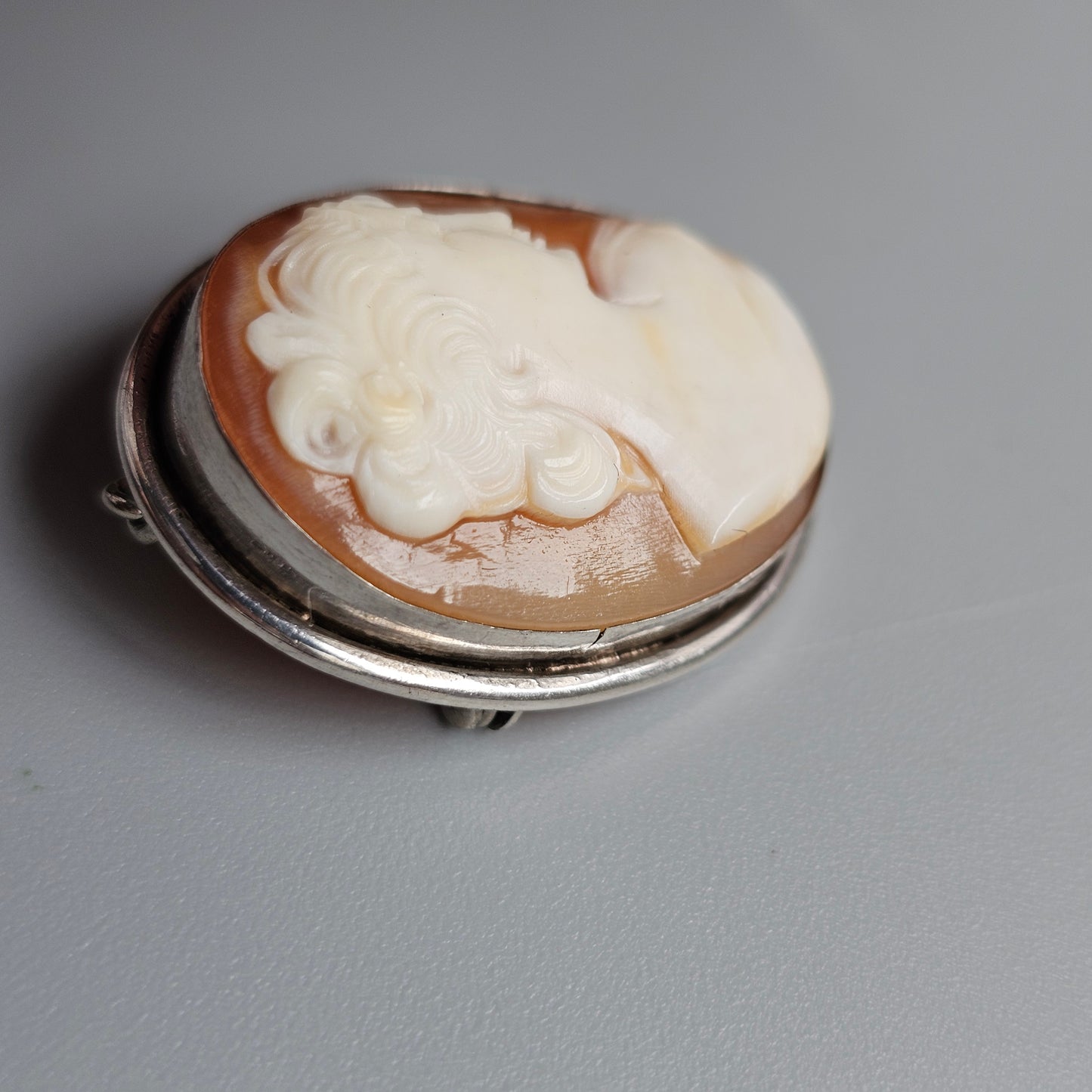 Vintage 800 Silver Framed Shell Cameo Brooch
