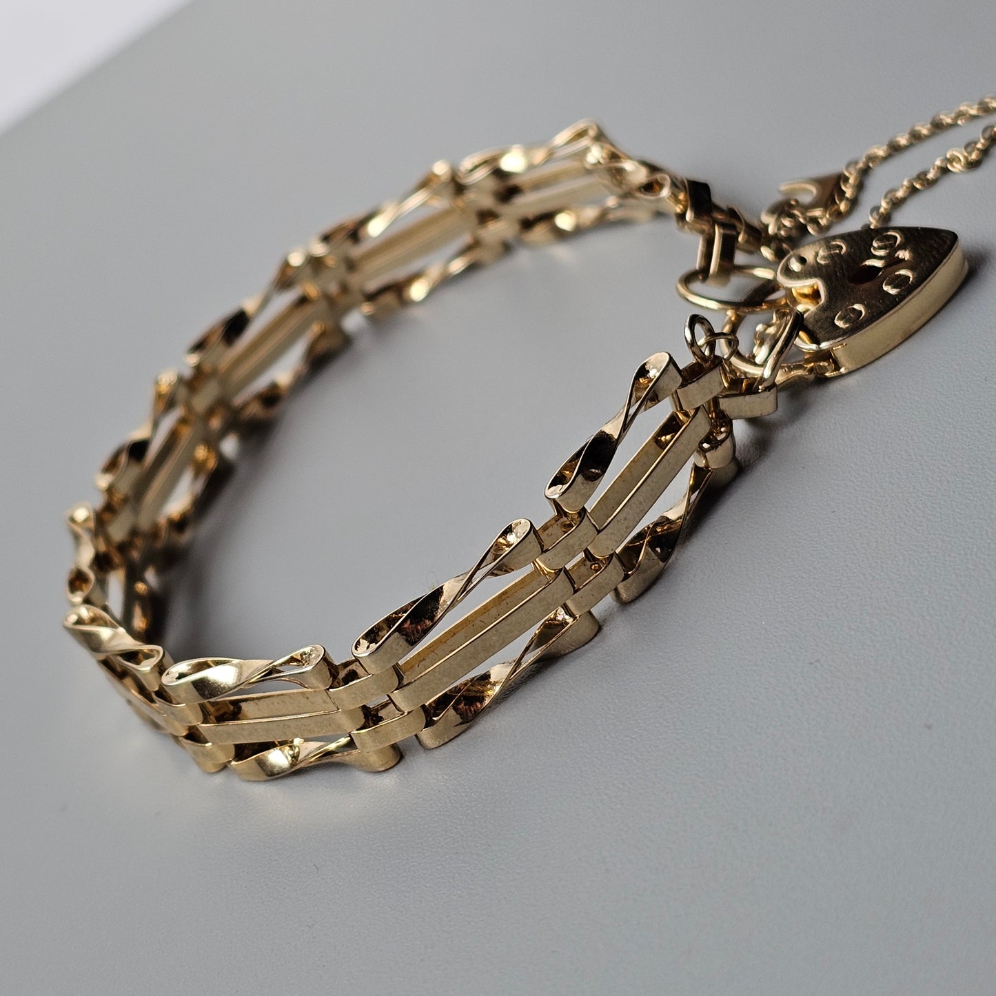 Boxed Vintage Pierre Cardin Gold Tone Heart Lock Gate Bracelet