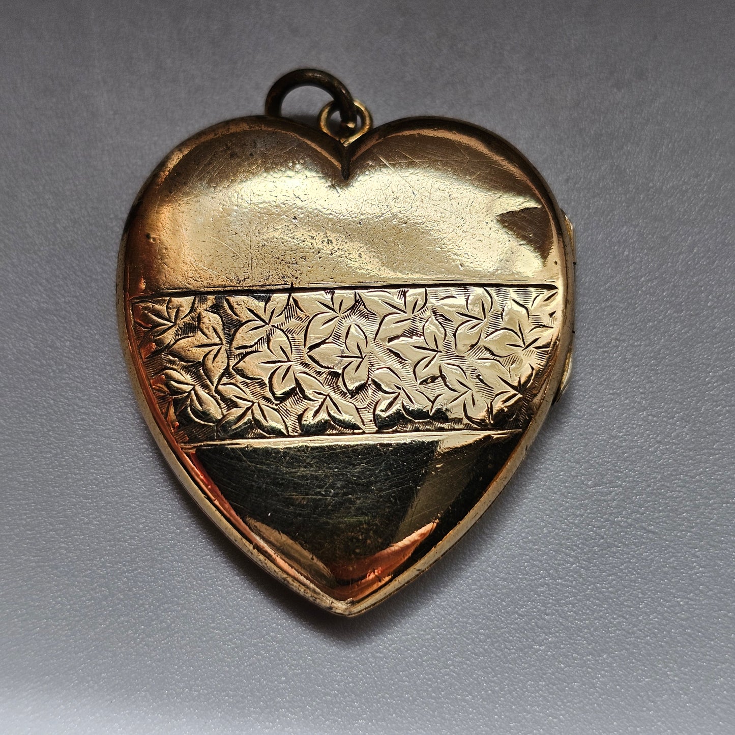 Antique Victorian Edwardian Gold Plated Heart Locket with Ivy Leaf Engraving