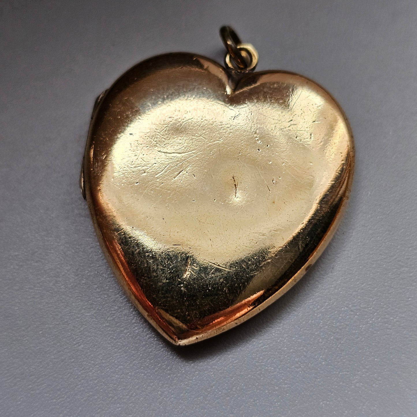 Antique Victorian Edwardian Gold Plated Heart Locket with Ivy Leaf Engraving