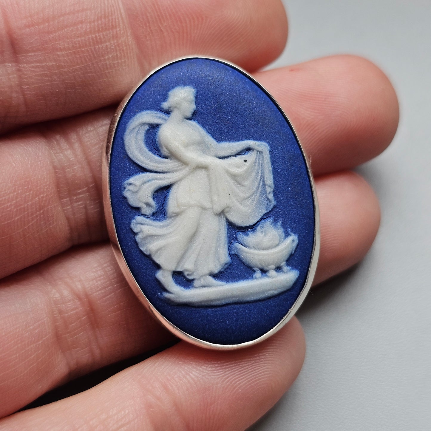 Antique Wedgwood Navy Jasperware Cameo Brooch in Silver Frame with repair