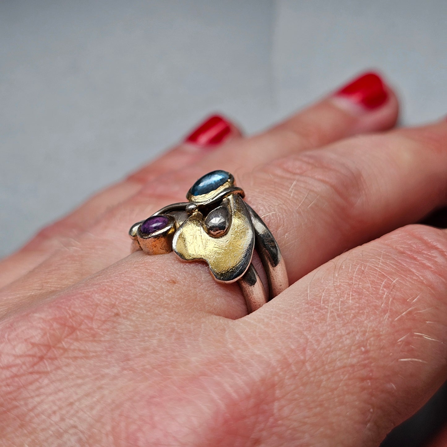 Vintage Sterling Silver Ring with Blue Spinel & Amethyst