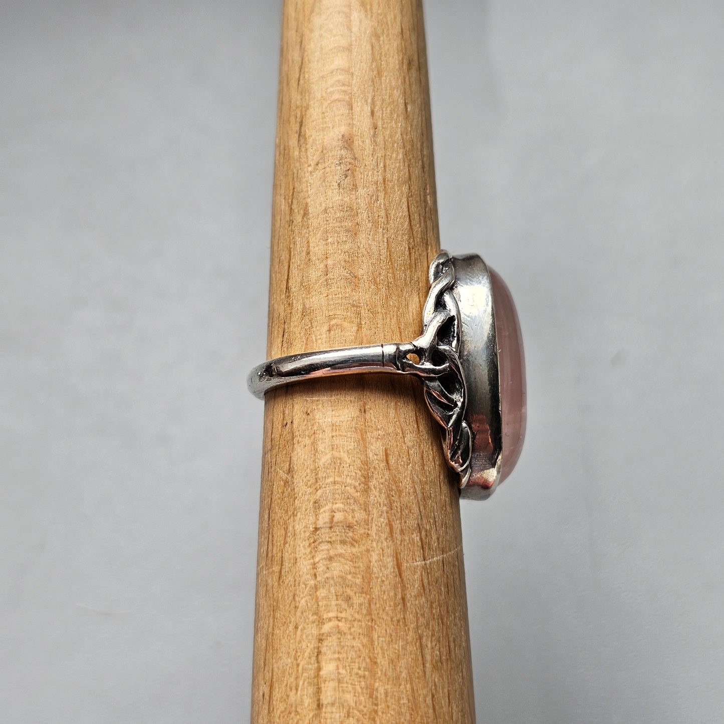 Vintage Arts and Crafts Style Sterling Silver Rose Quartz Celtic Ring