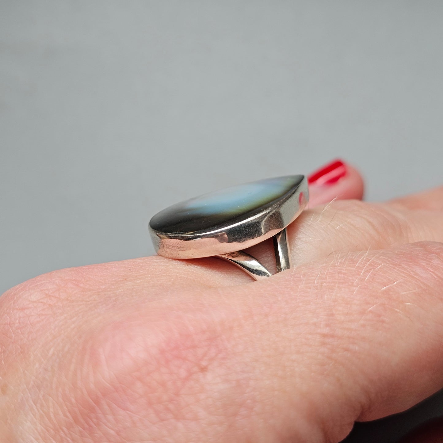 Sterling Silver Mother of Pearl Teardrop Statement Ring