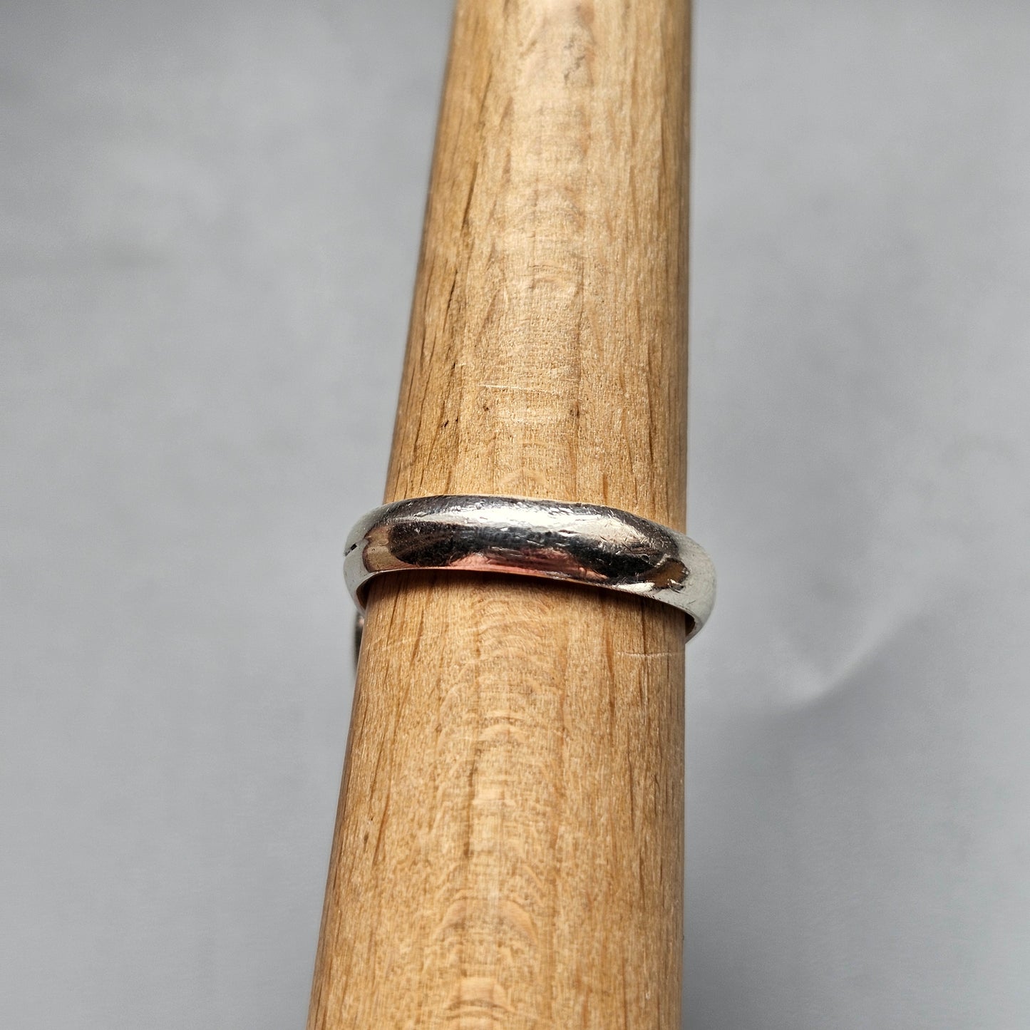 Sterling Silver Mother of Pearl Teardrop Statement Ring