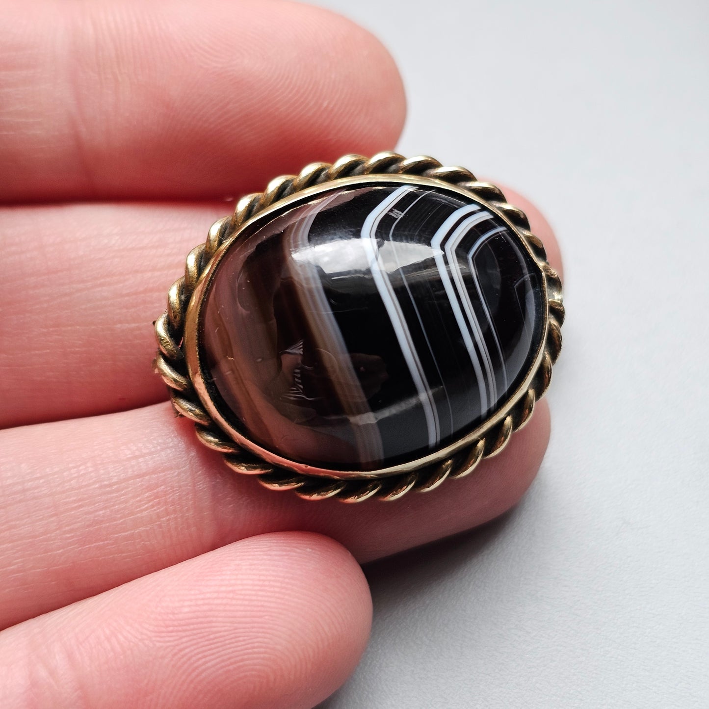 Antique Scottish Banded Agate Brooch