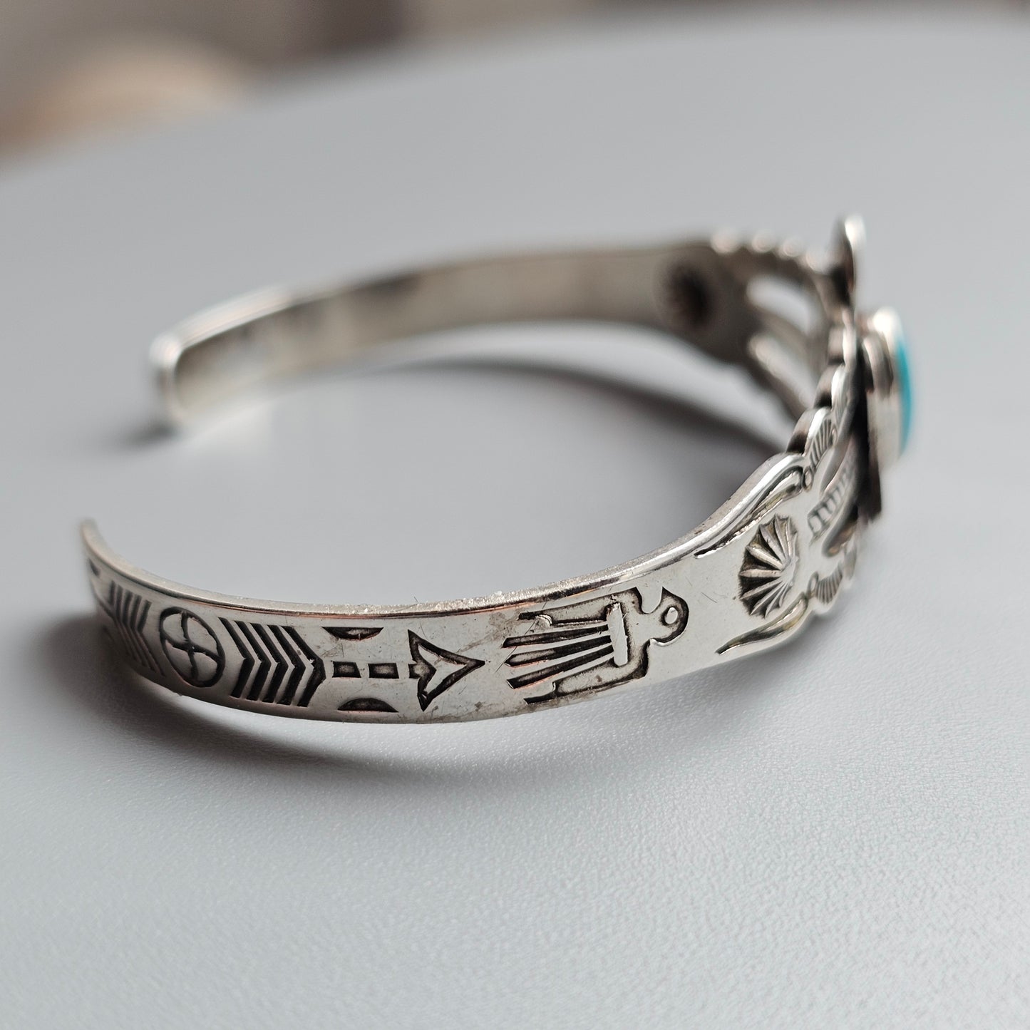 Small Vintage Native American Sterling Silver Turquoise Thunderbird Cuff Bracelet