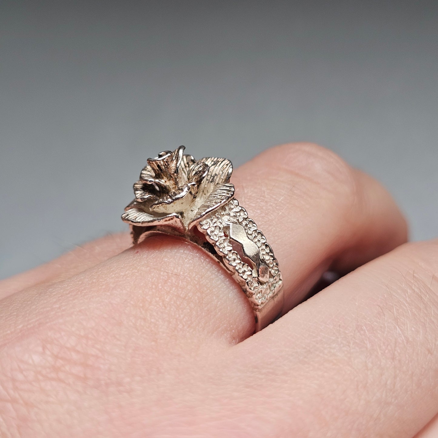 Vintage 1970s 1980s Silver Rose Flower Ring