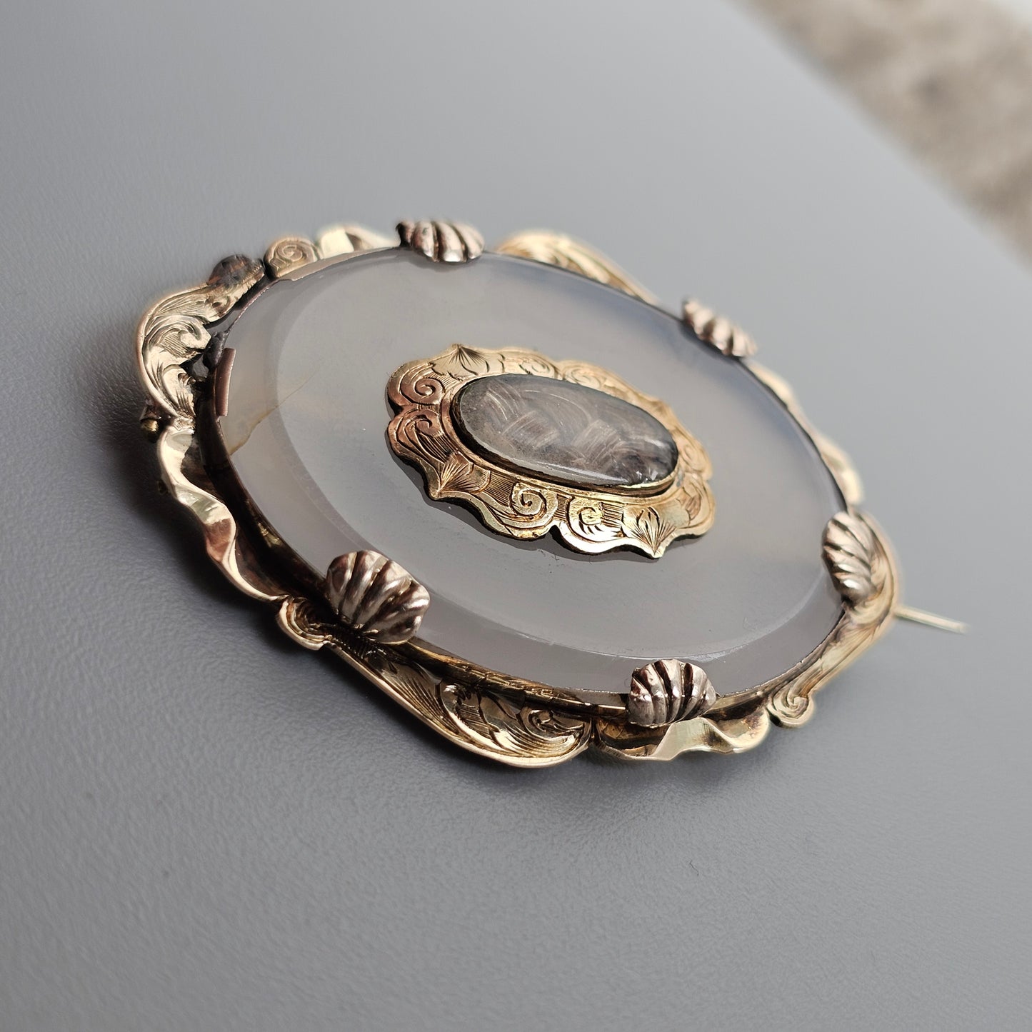 Antique Victorian Chalcedony and Gold Tone Pinchbeck Hair Memento Brooch