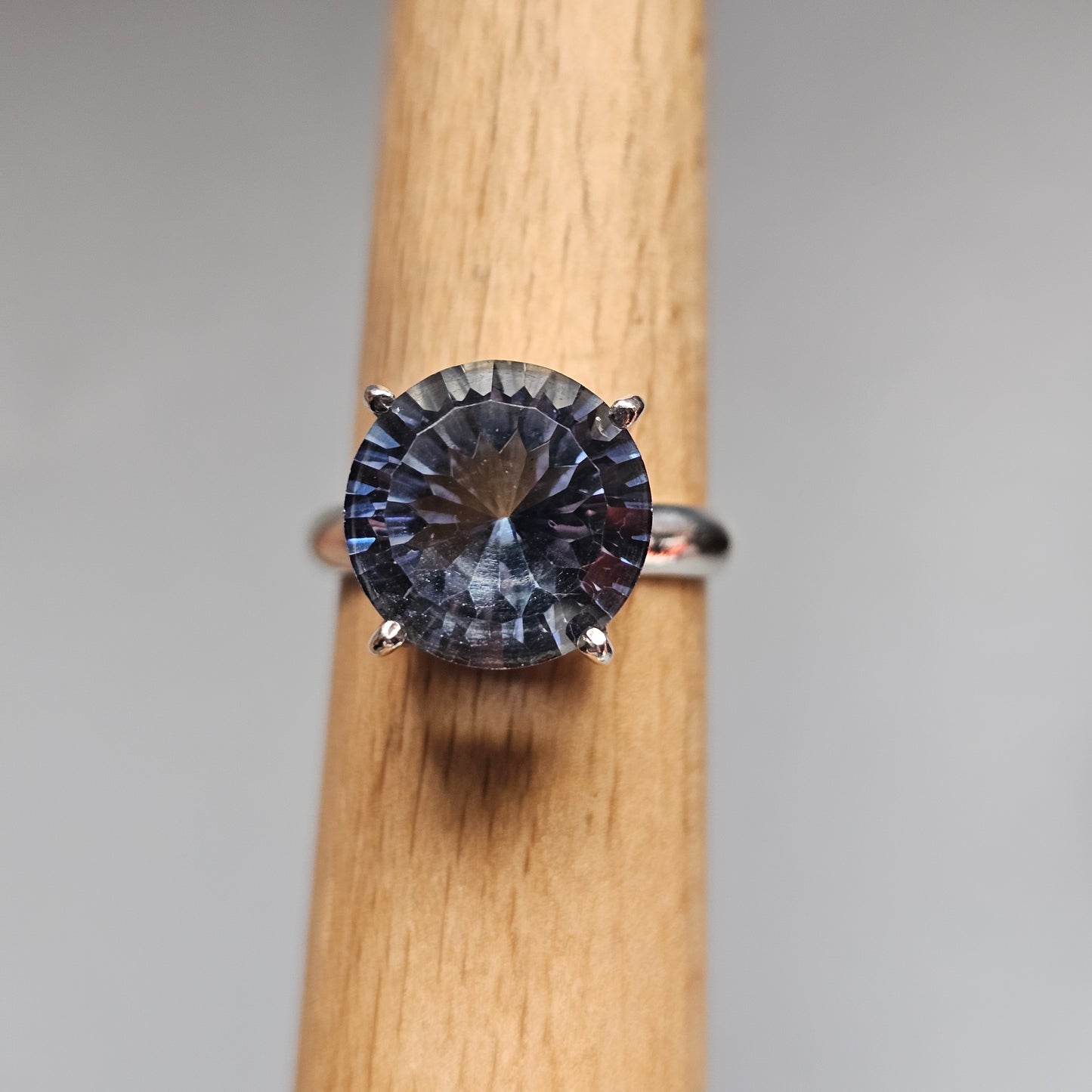 Vintage Sterling Silver Blue Spinel Solitaire Cocktail Ring