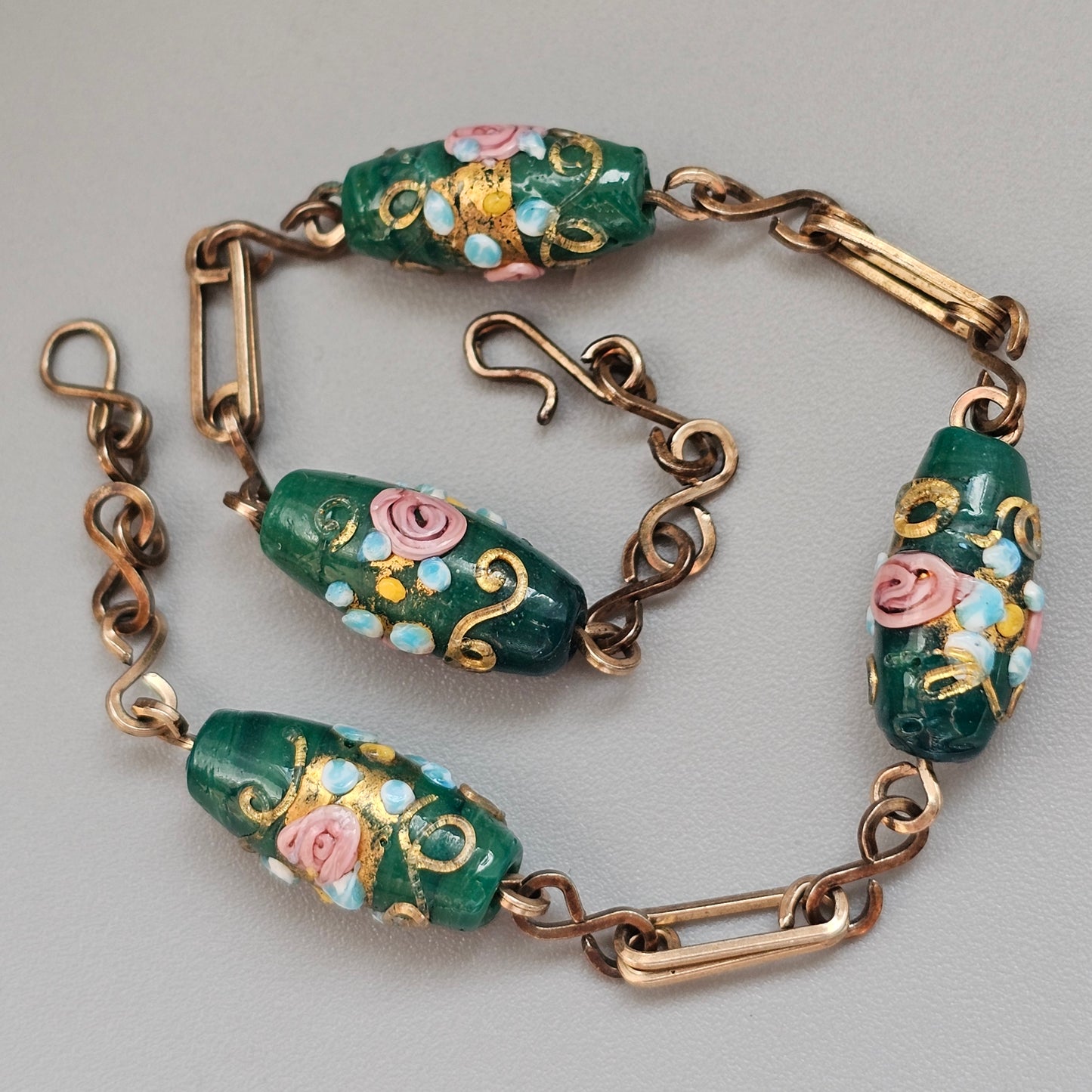 Vintage Art Deco Wedding Cake Bead Costume Jewellery Bracelet