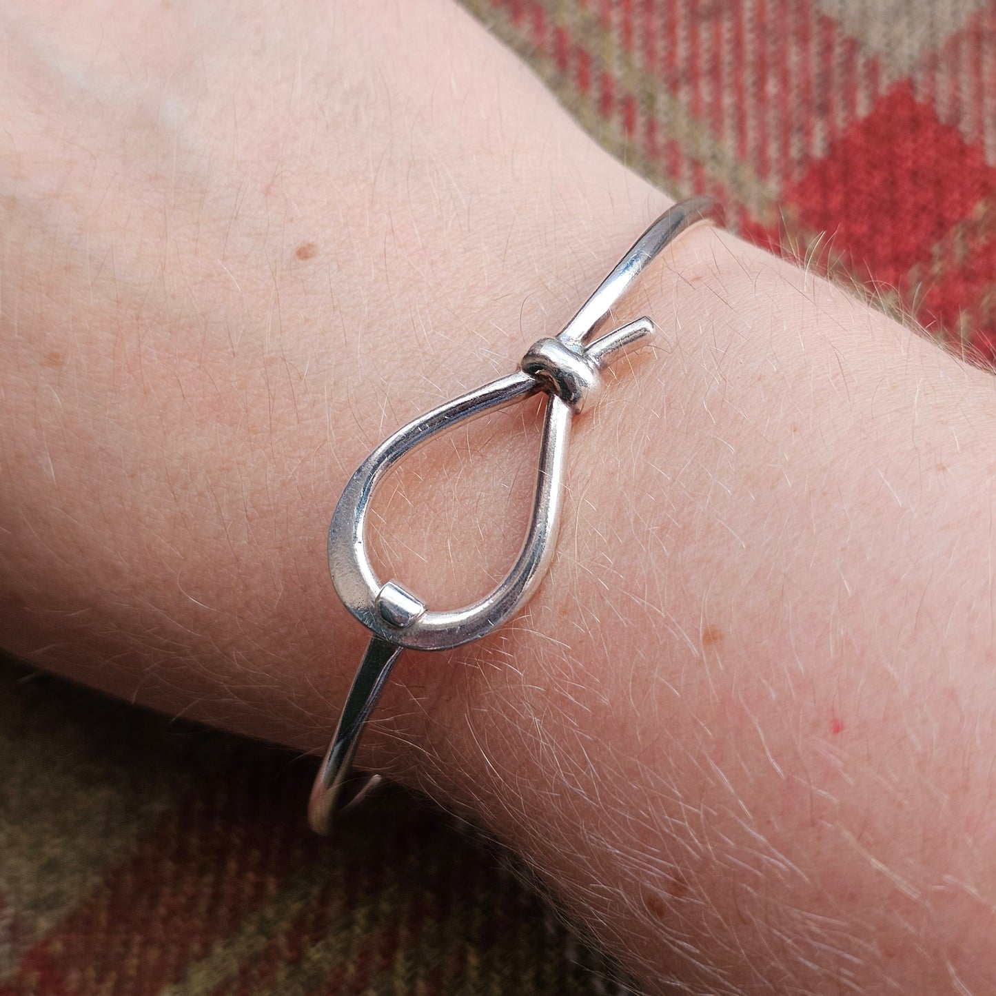 Vintage Sterling Silver Bow Knot Bangle London Hallmarked 2000