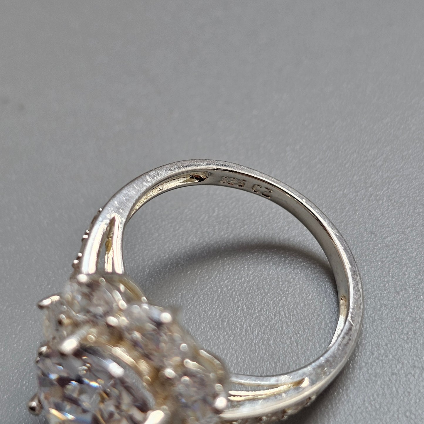 Sterling Silver Cubic Zirconia Oval Cluster Ring