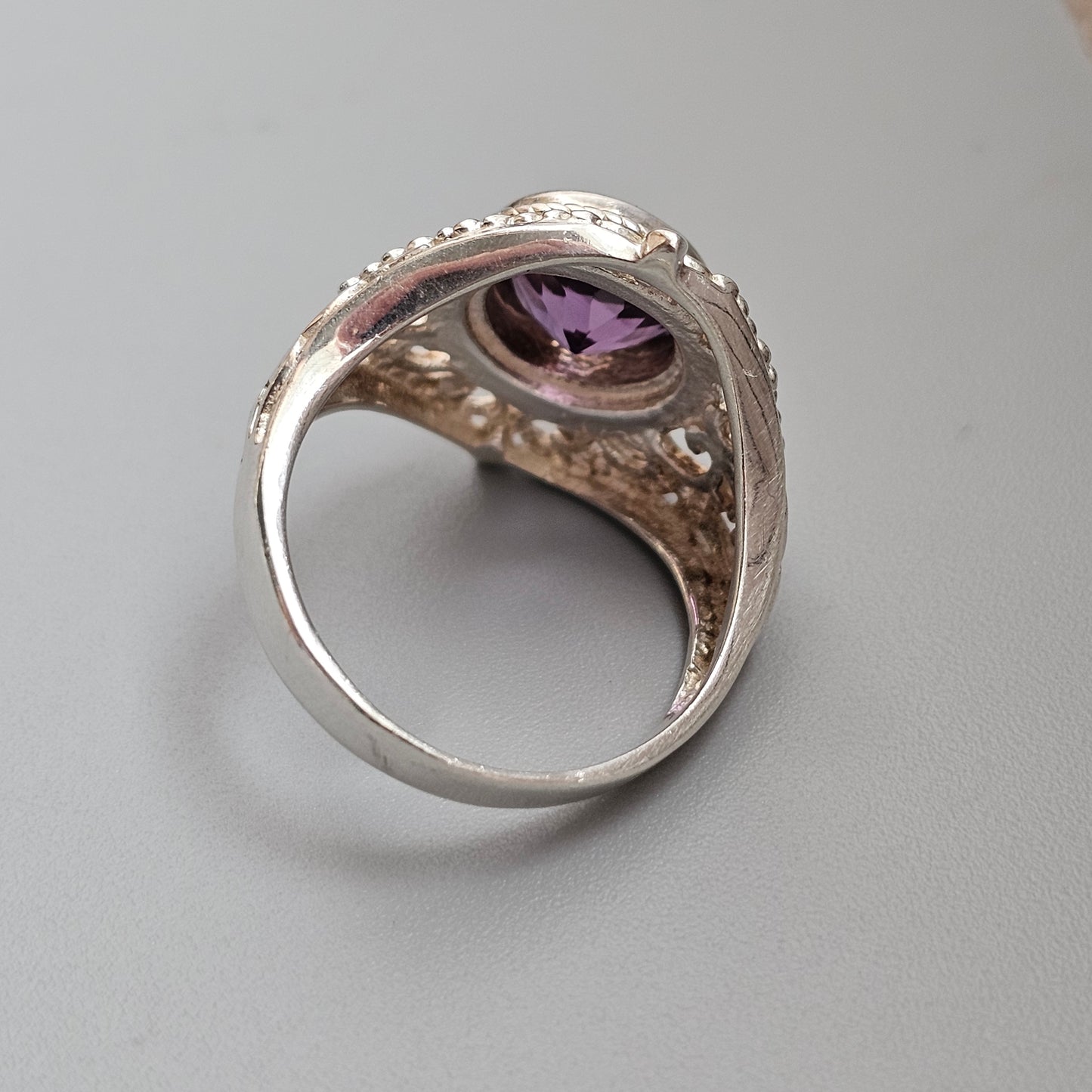 Vintage Sterling Silver Amethyst Filigree Style Ring