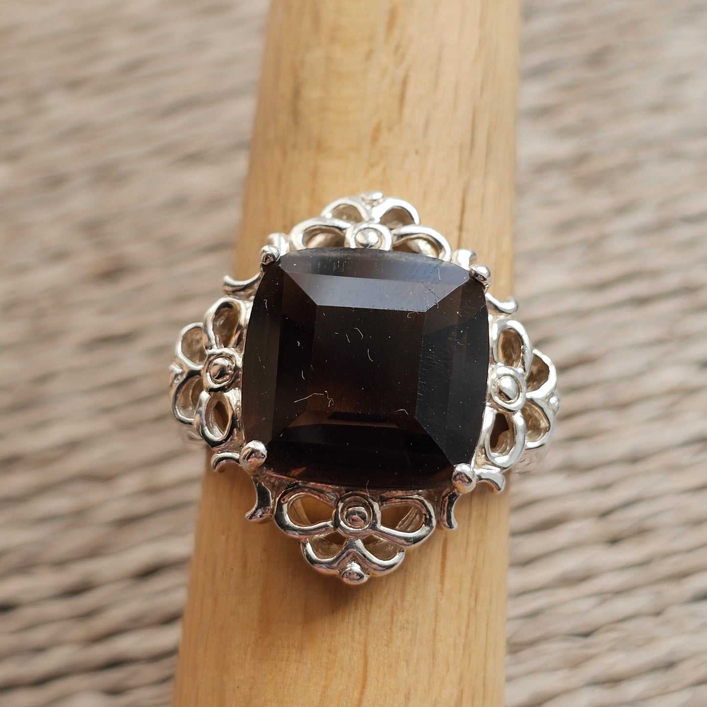 Vintage Sterling Silver Smoky Quartz Filigree Style Ring