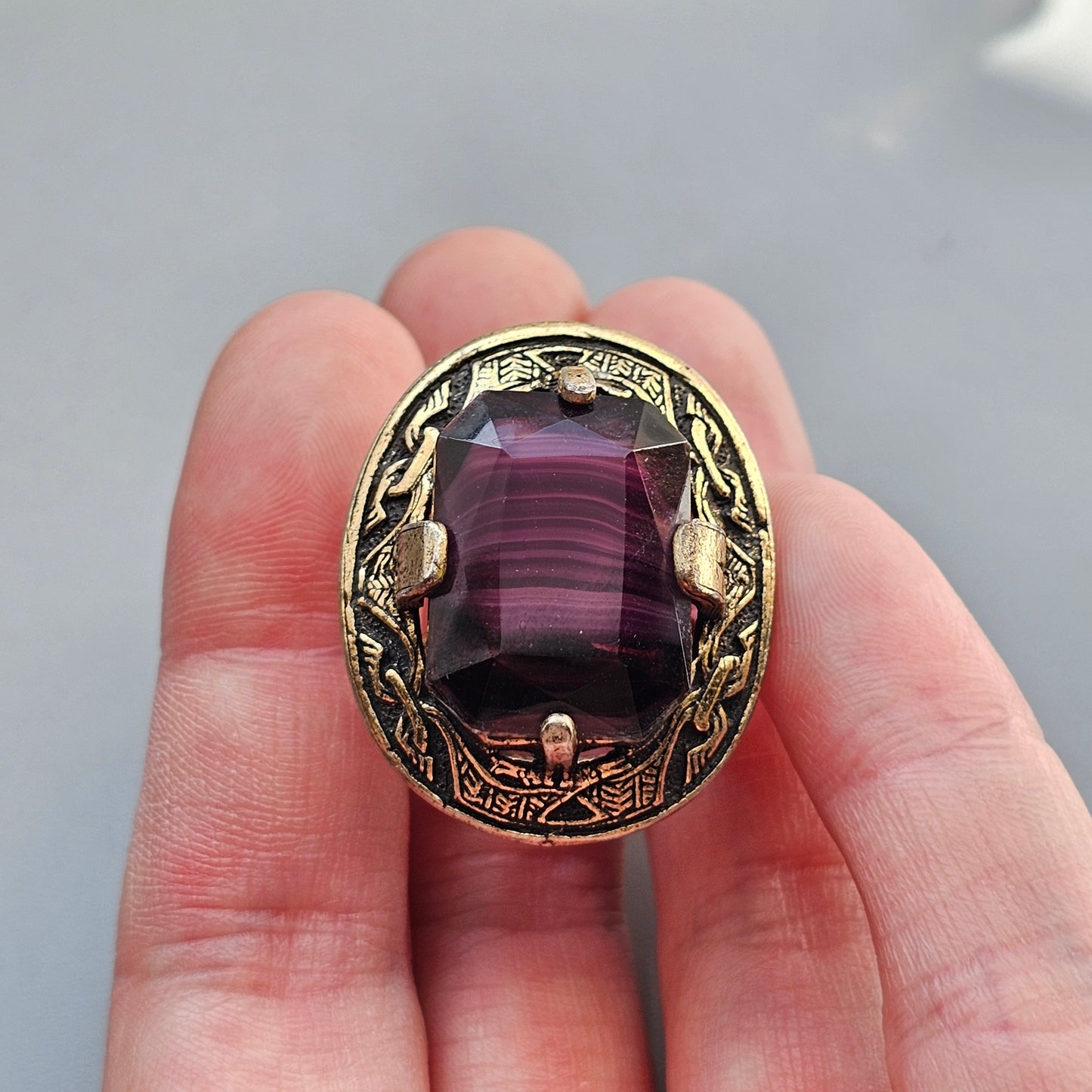 Vintage Miracle Celtic Purple Glass Scarf Ring