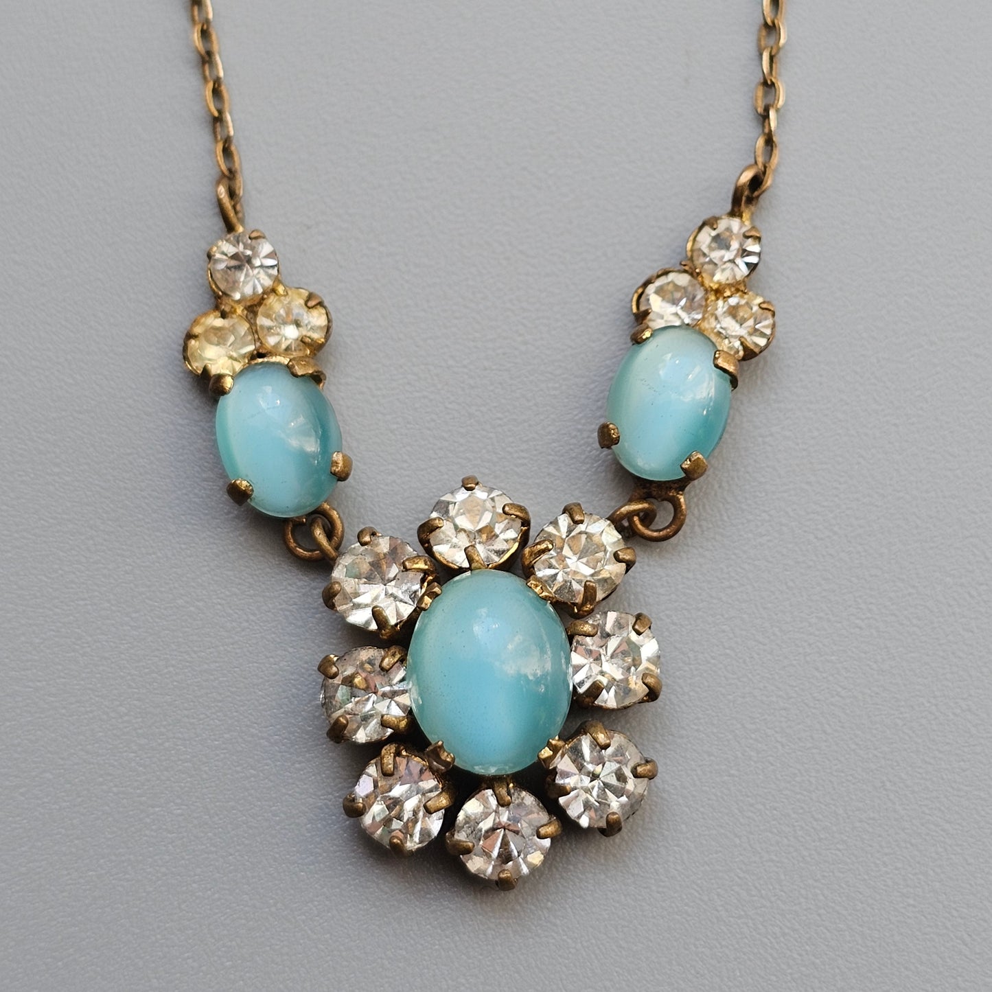 Vintage 1950s Aqua Blue Cats Eye Glass Rhinestone Necklace