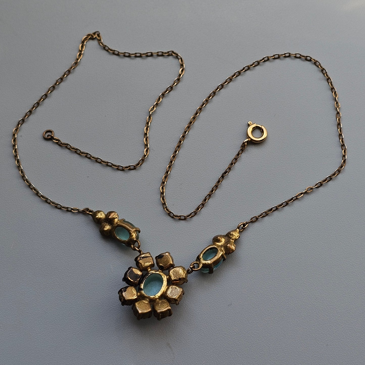 Vintage 1950s Aqua Blue Cats Eye Glass Rhinestone Necklace