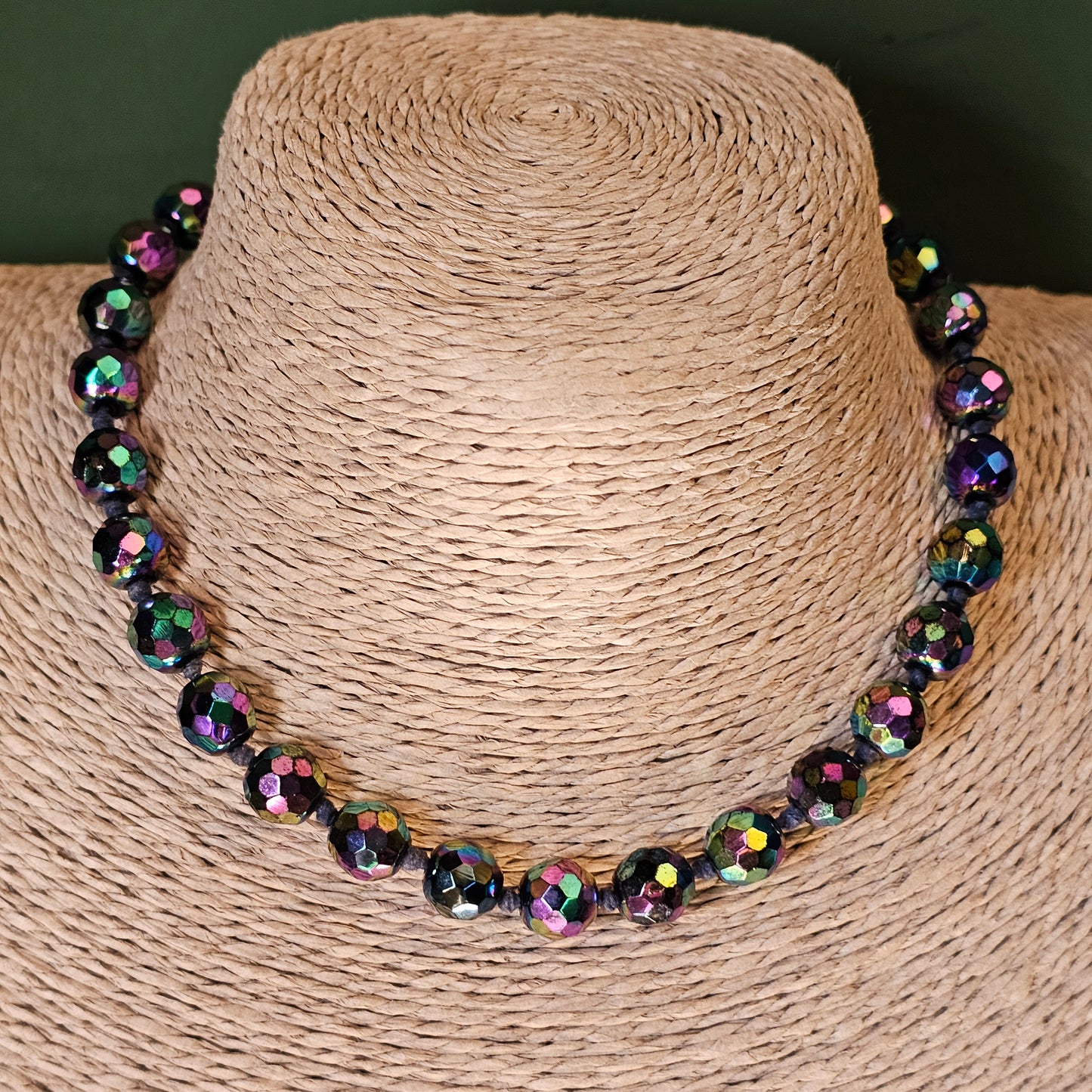 Vintage 1960s Black Aurora Borealis Glass Bead Necklace