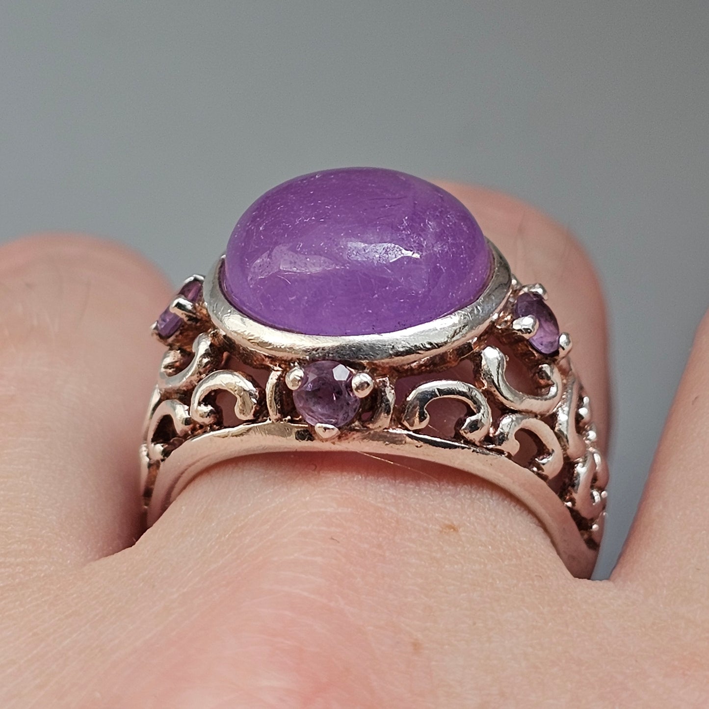 Sterling Silver Amethyst Cabochon Filigree Style Ring