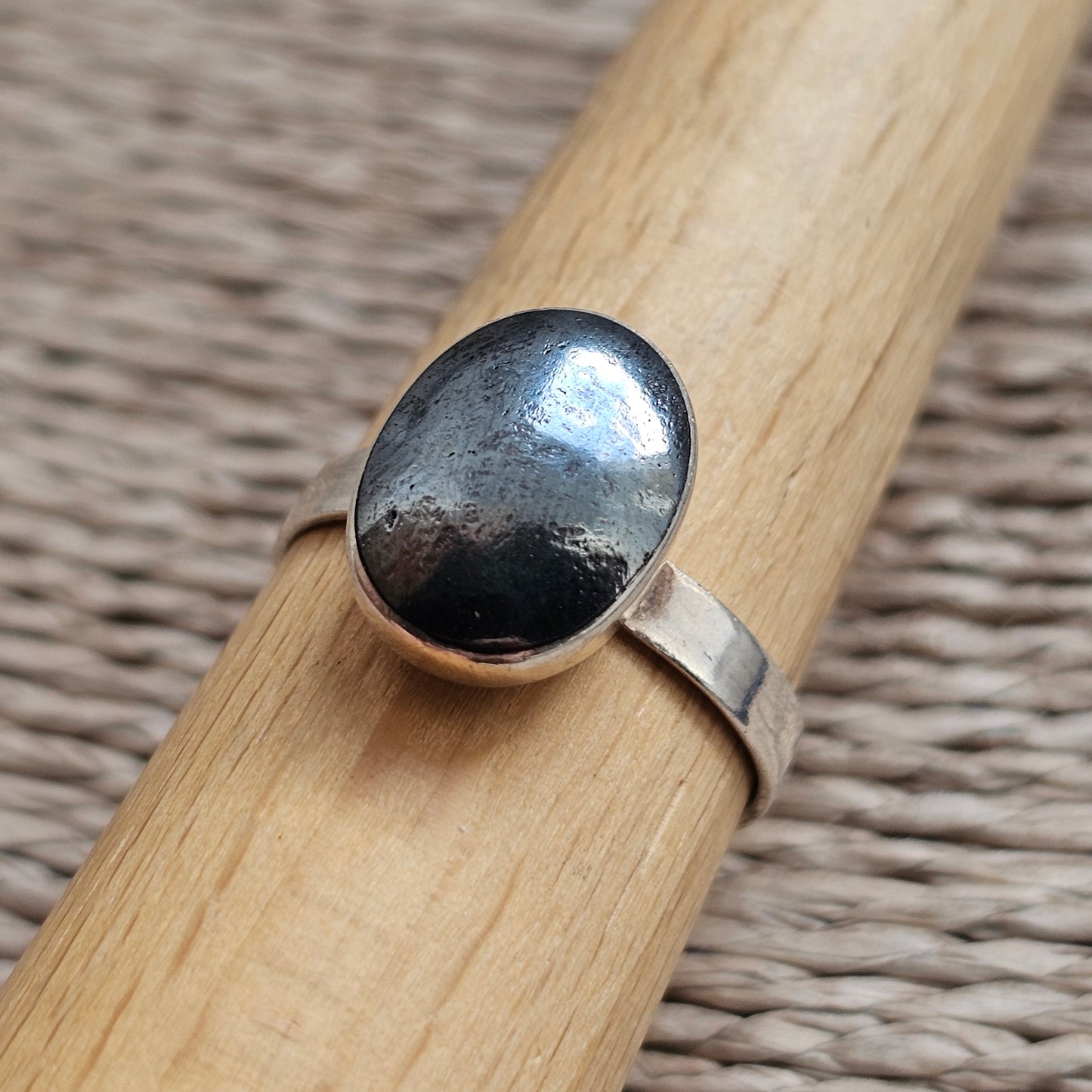 Sterling Silver Hematite Cabochon Ring