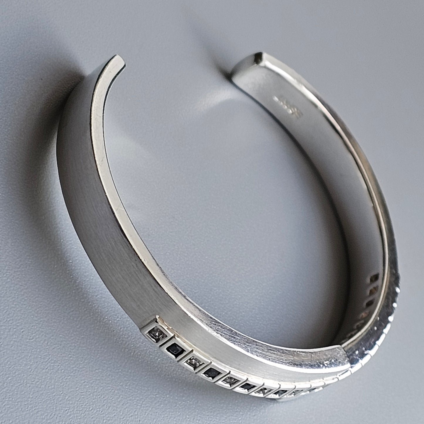 Vintage Heavy Esprit Sterling Silver & Cubic Zirconia Torque Bangle