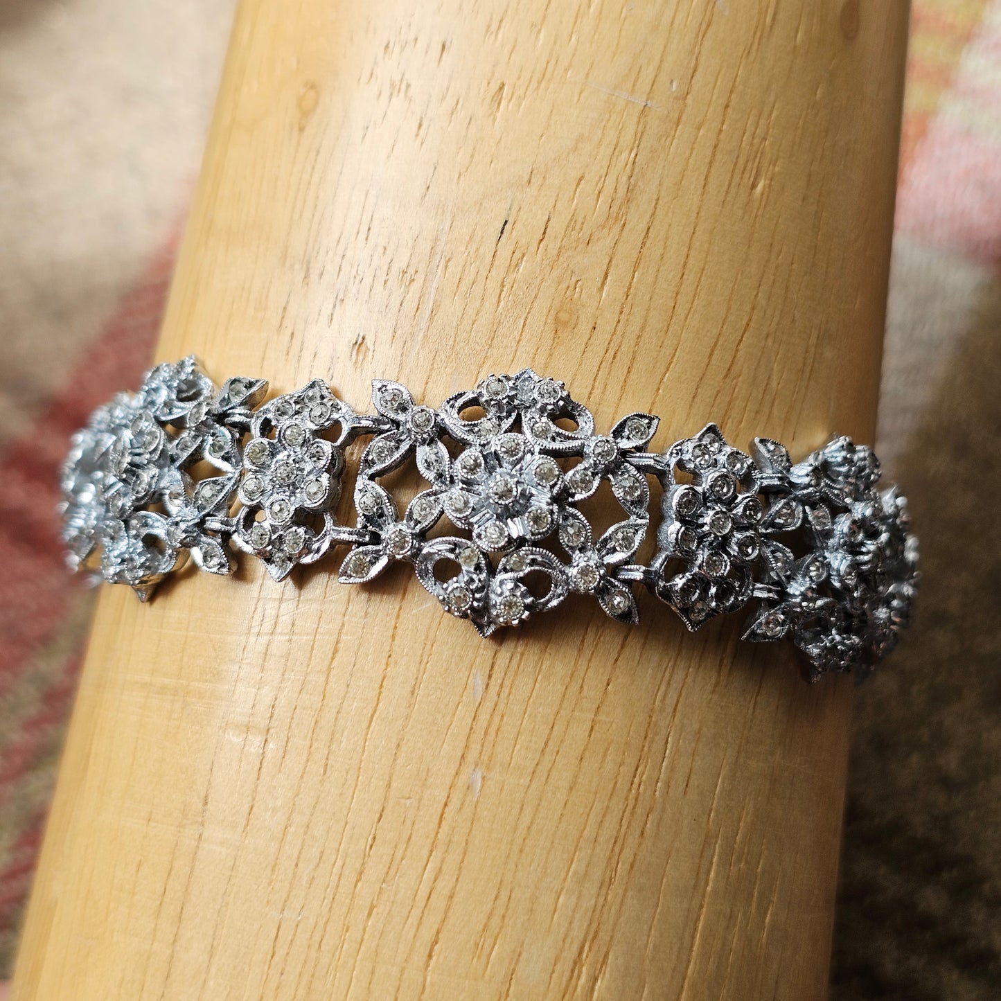 Vintage 1930s Art Deco Chrome Rhinestone Floral Bracelet