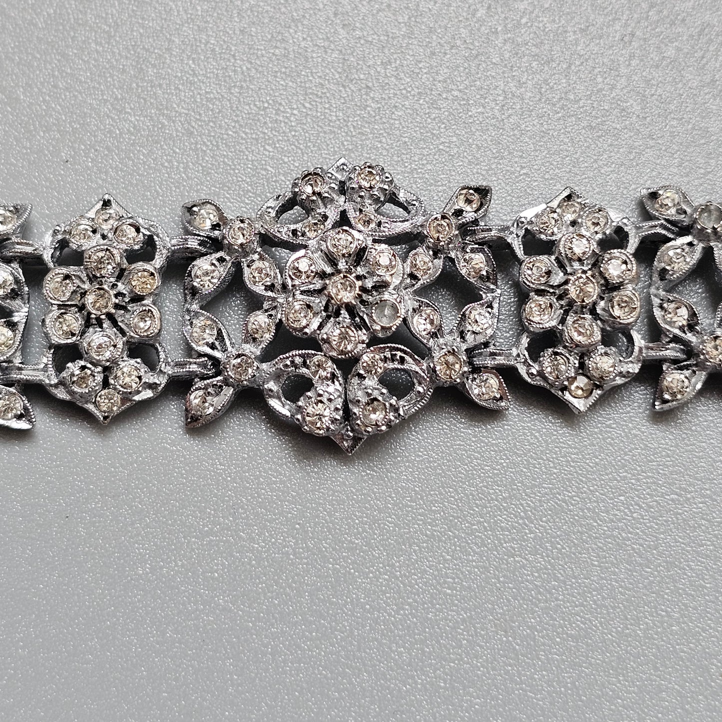 Vintage 1930s Art Deco Chrome Rhinestone Floral Bracelet